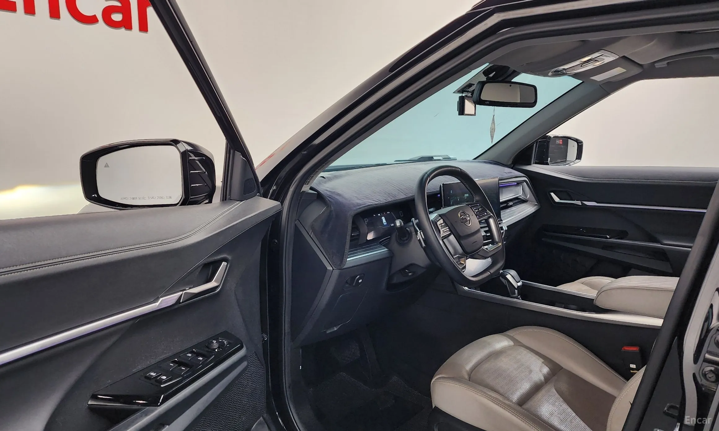 KG Mobility (SsangYong) Torres превью 10