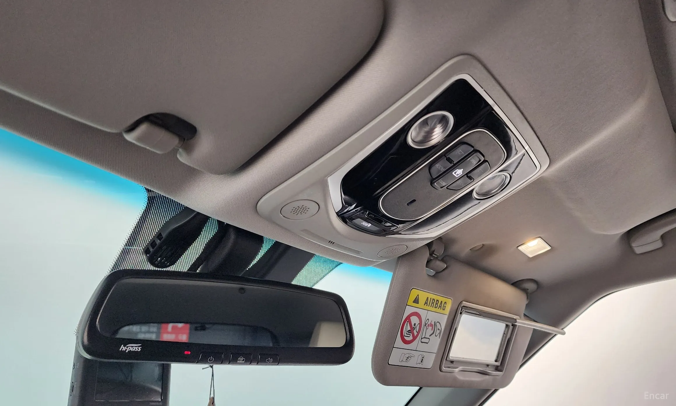 KG Mobility (SsangYong) Torres превью 20