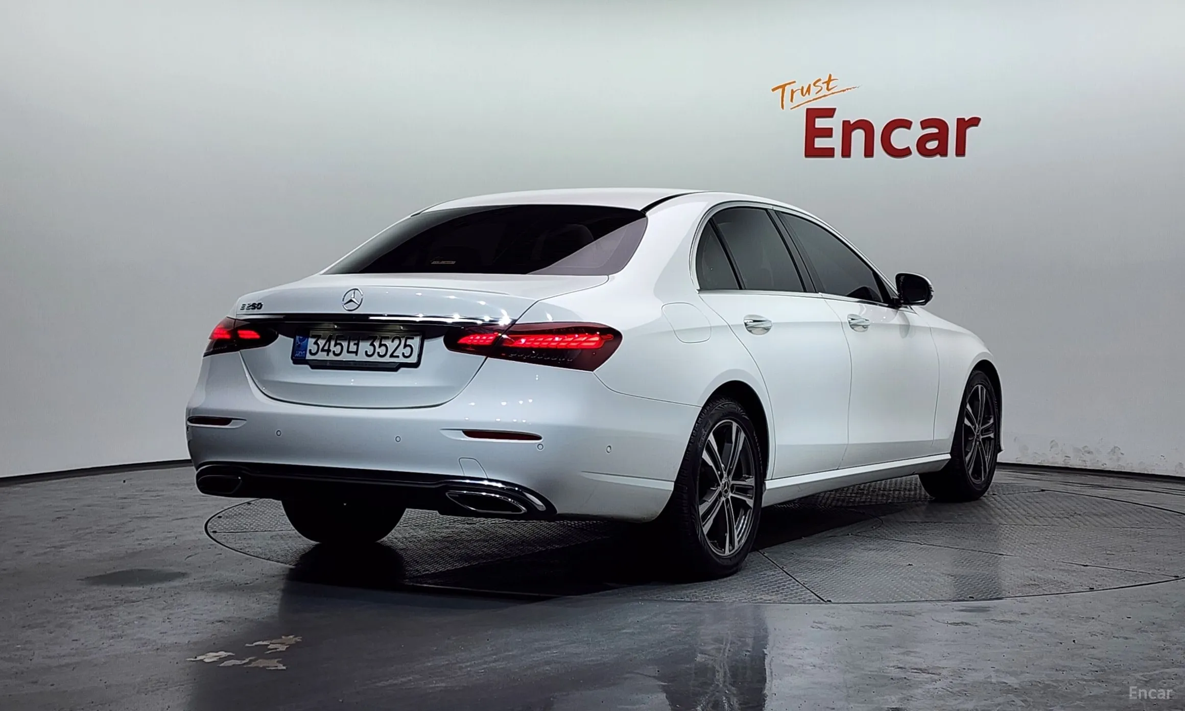 Mercedes Benz E-Class W213 превью 2
