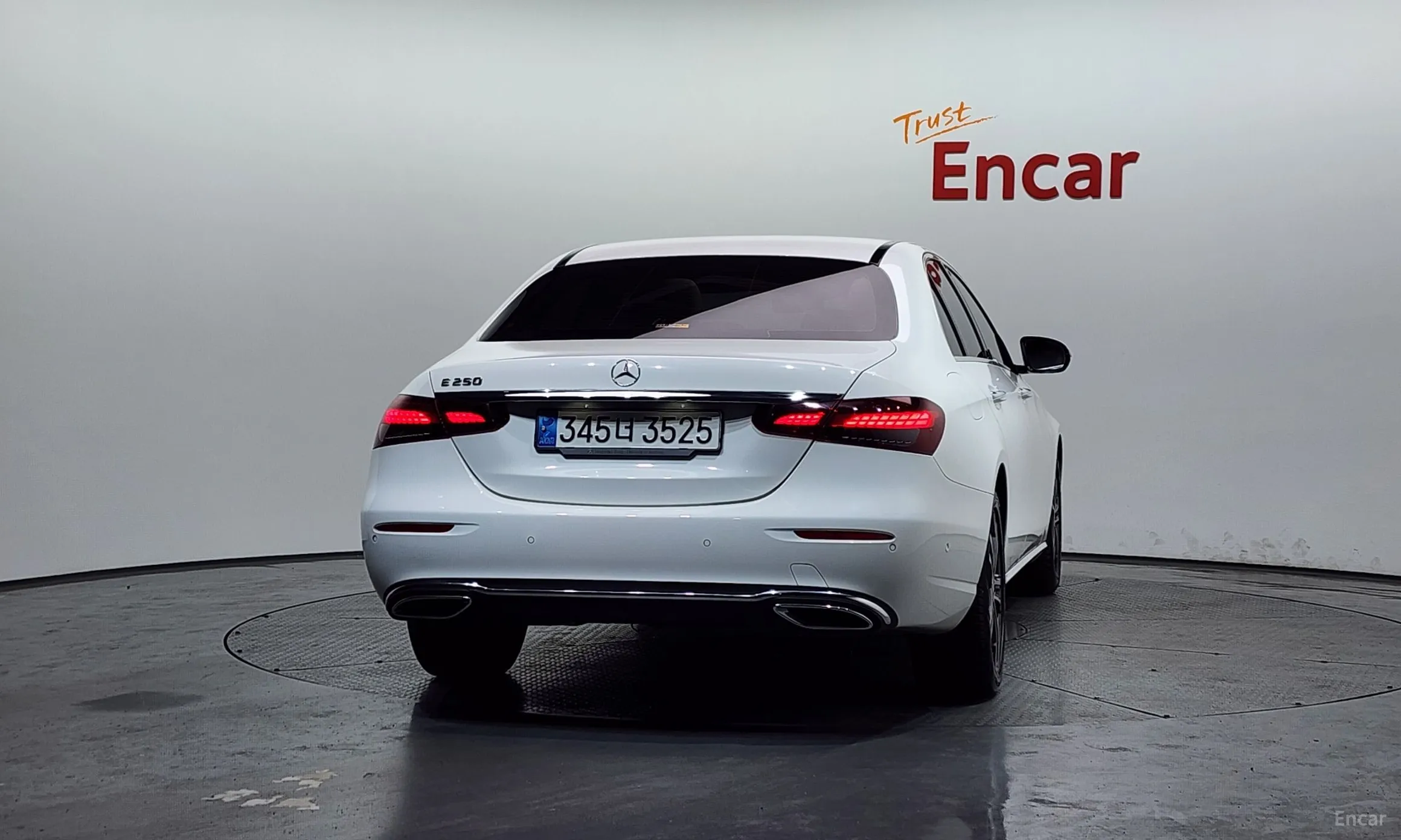Mercedes Benz E-Class W213 превью 4