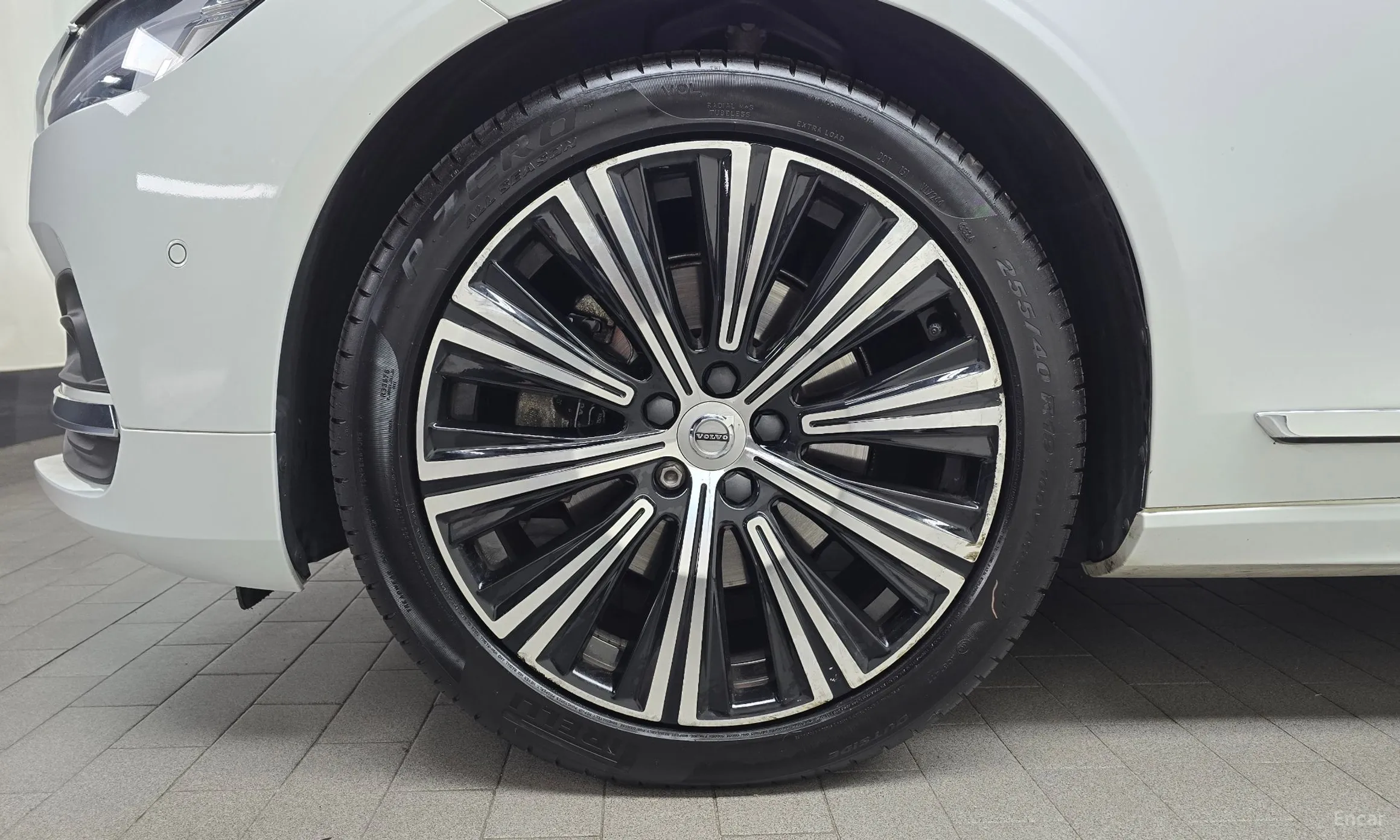 Volvo S90 превью 5
