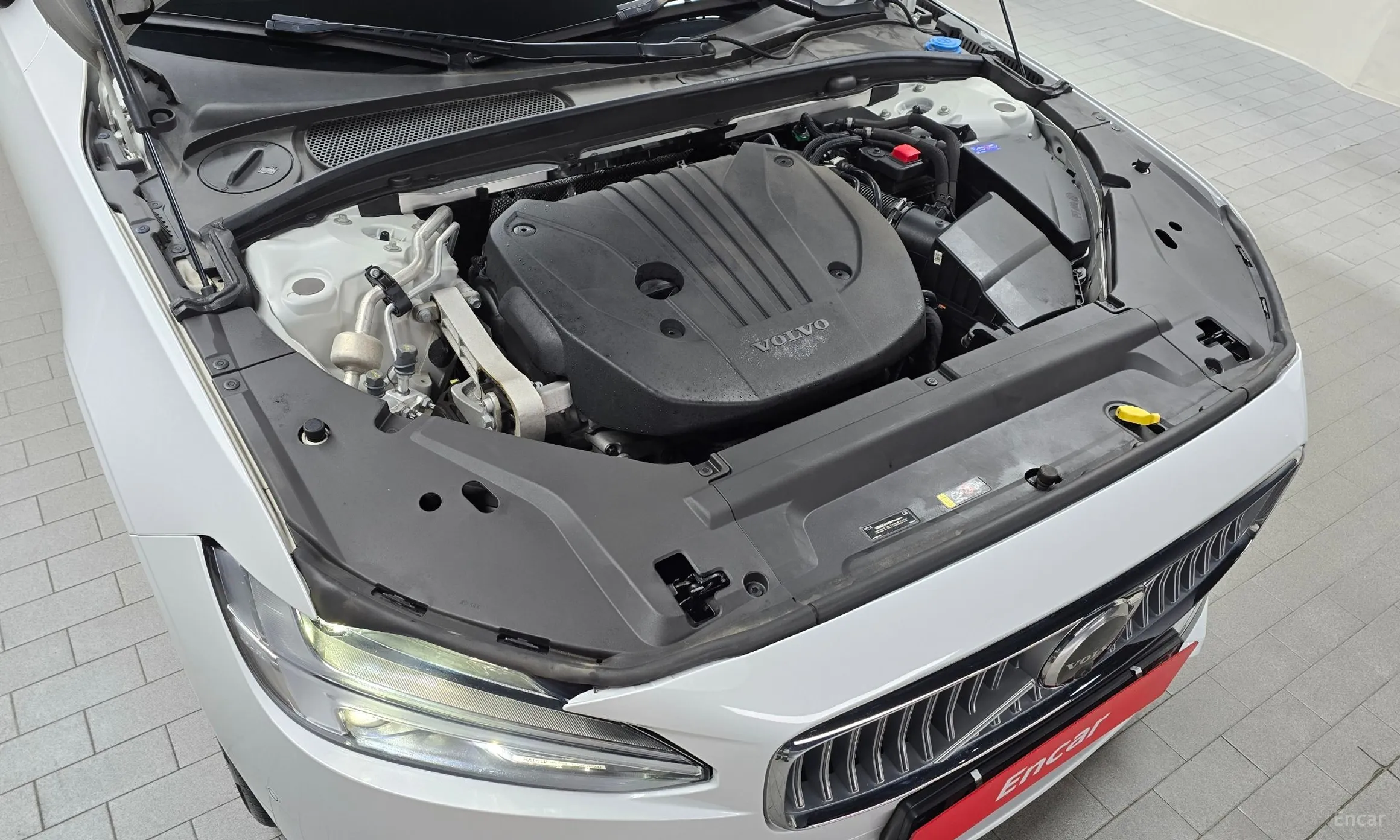 Volvo S90 превью 6