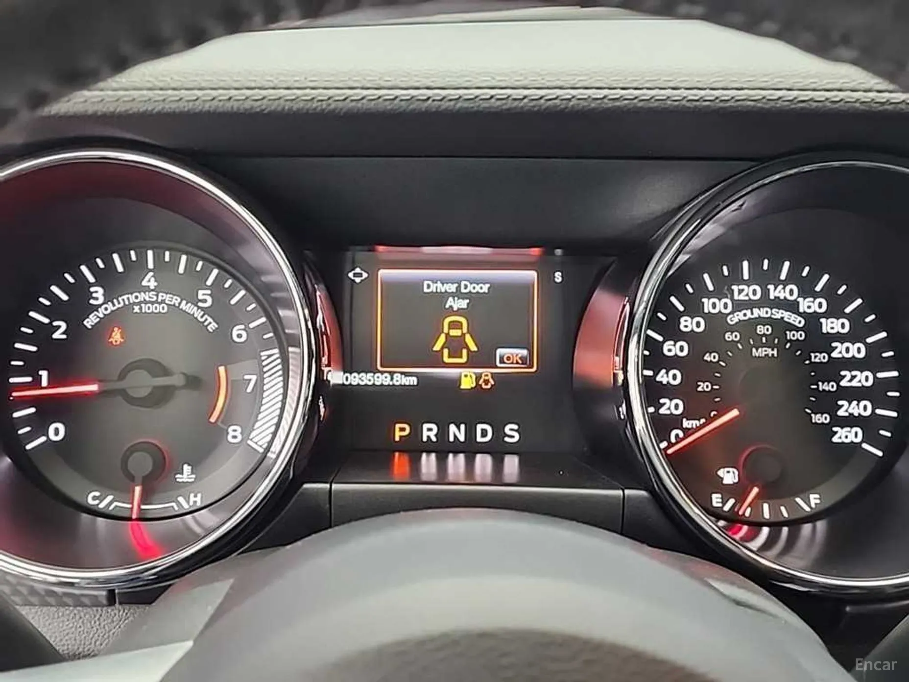 Ford Mustang превью 6