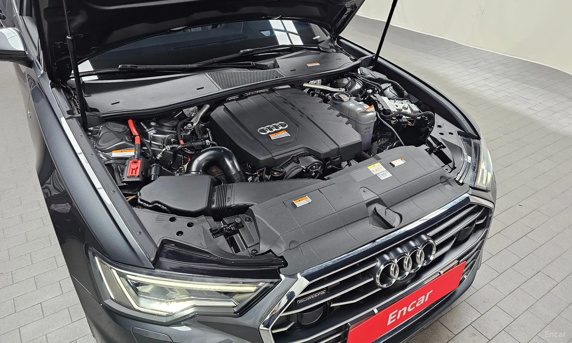 Audi A6 (C8) превью 6