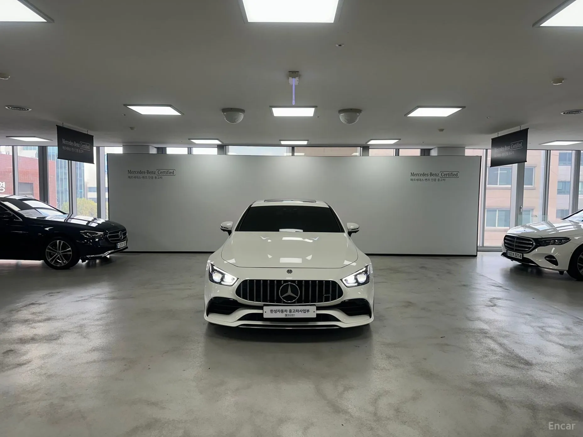 Mercedes Benz AMG GT превью 3