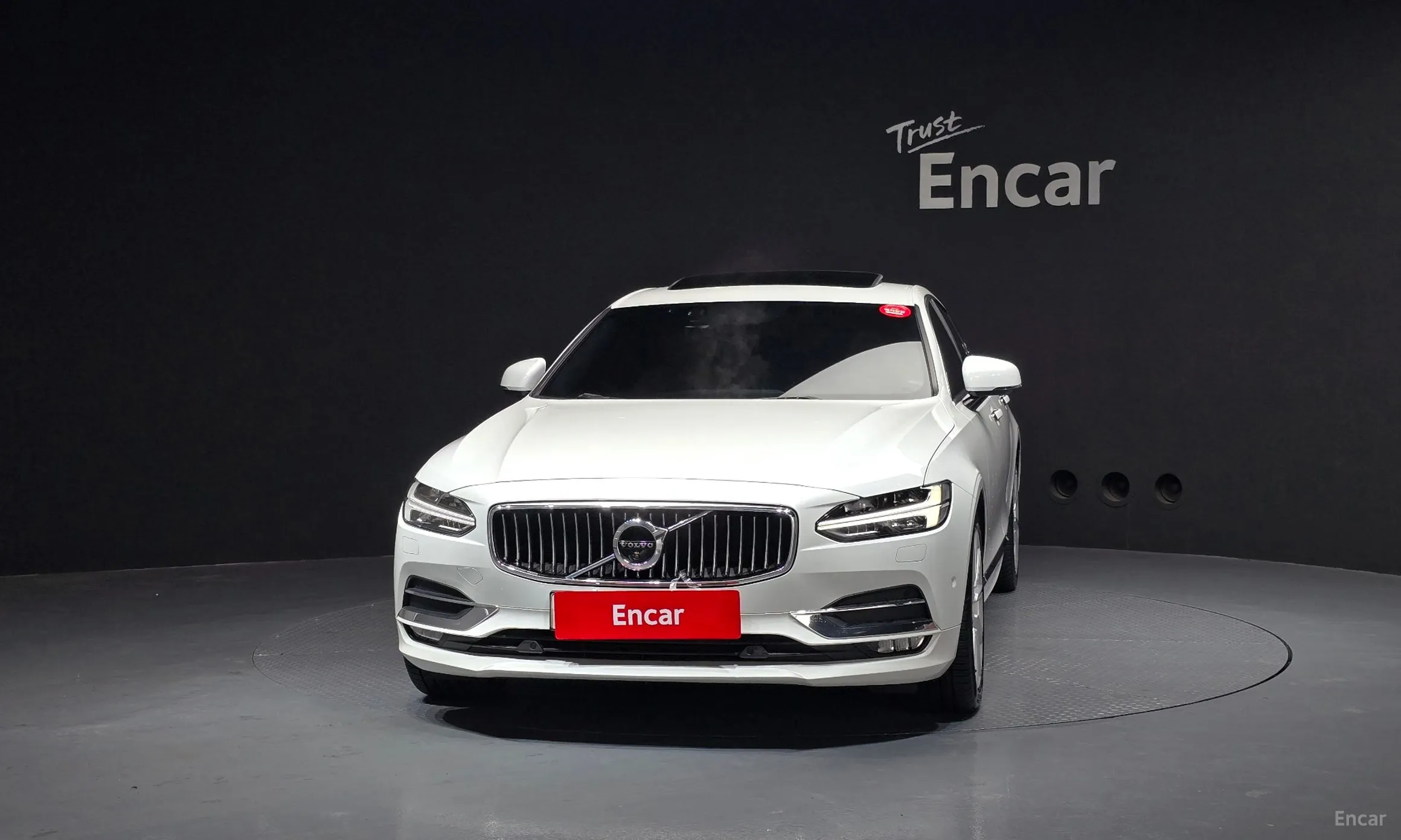 Volvo S90 превью 3