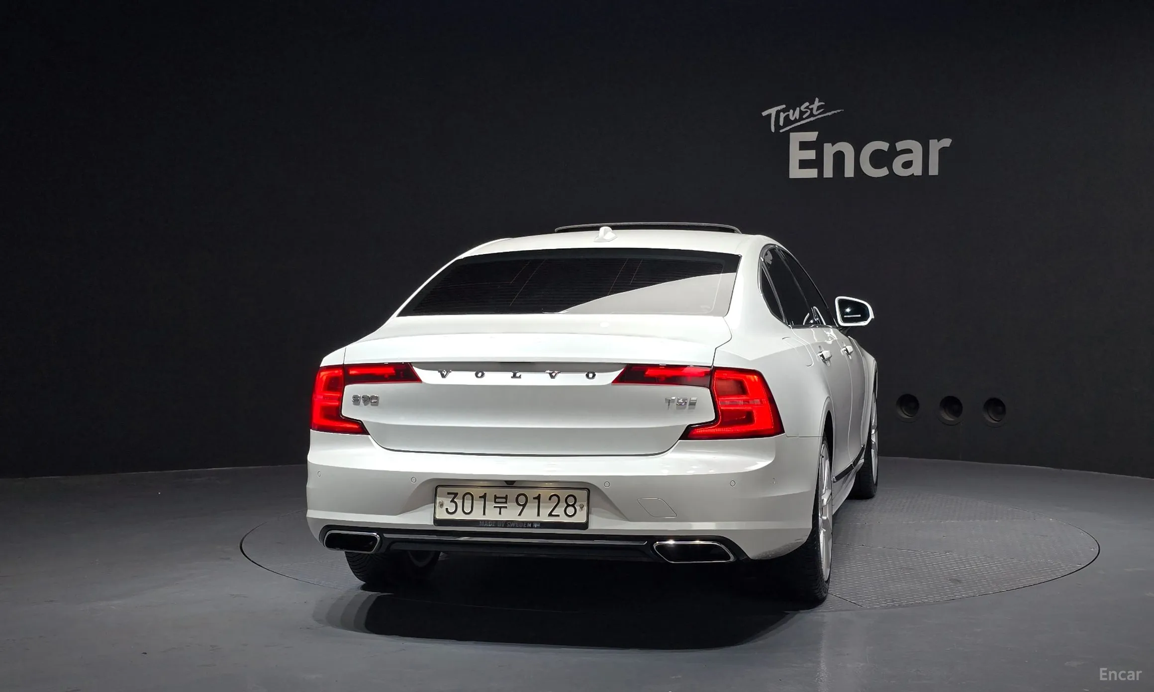 Volvo S90 превью 4