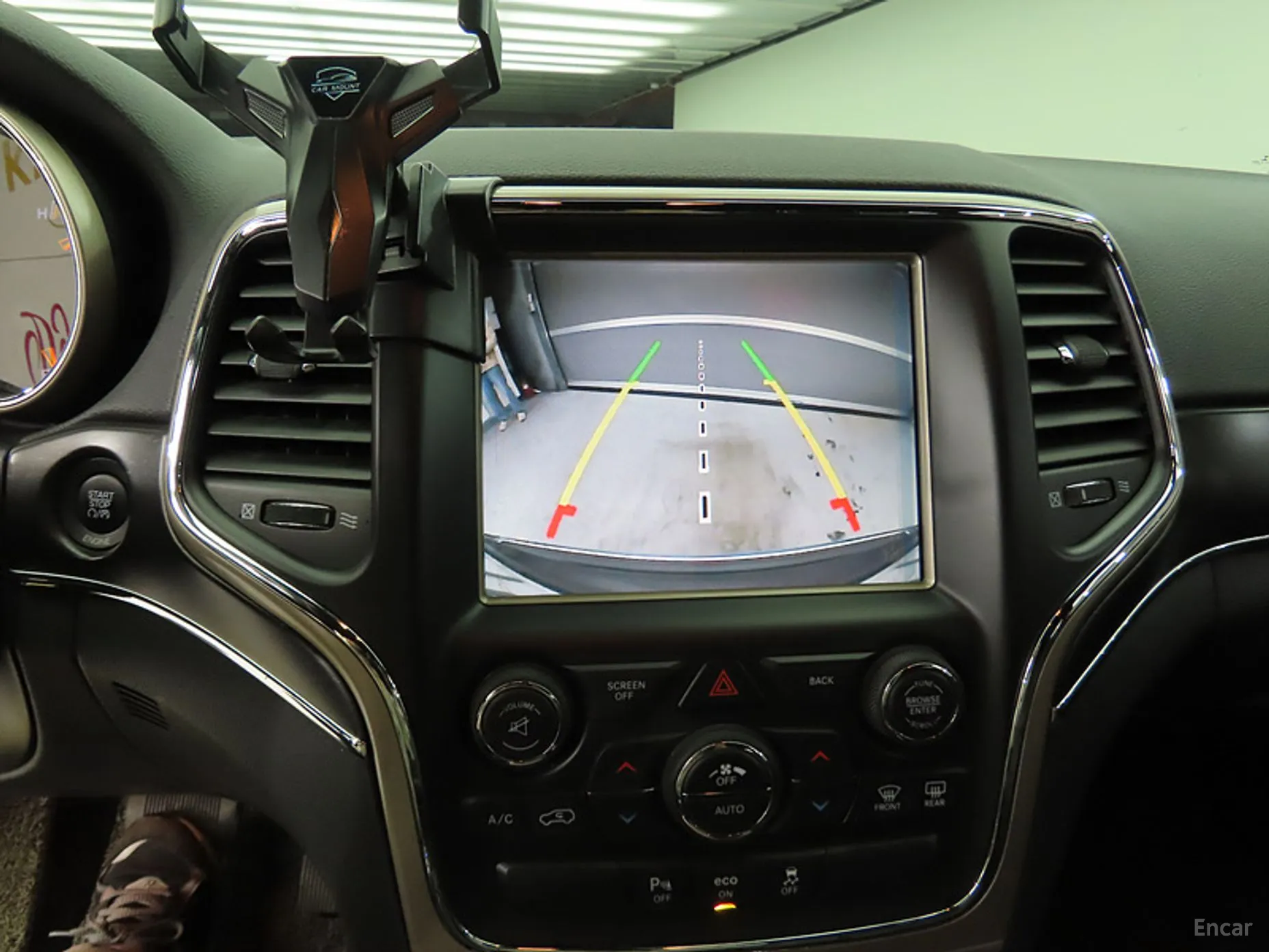 Jeep Grand Cherokee превью 12