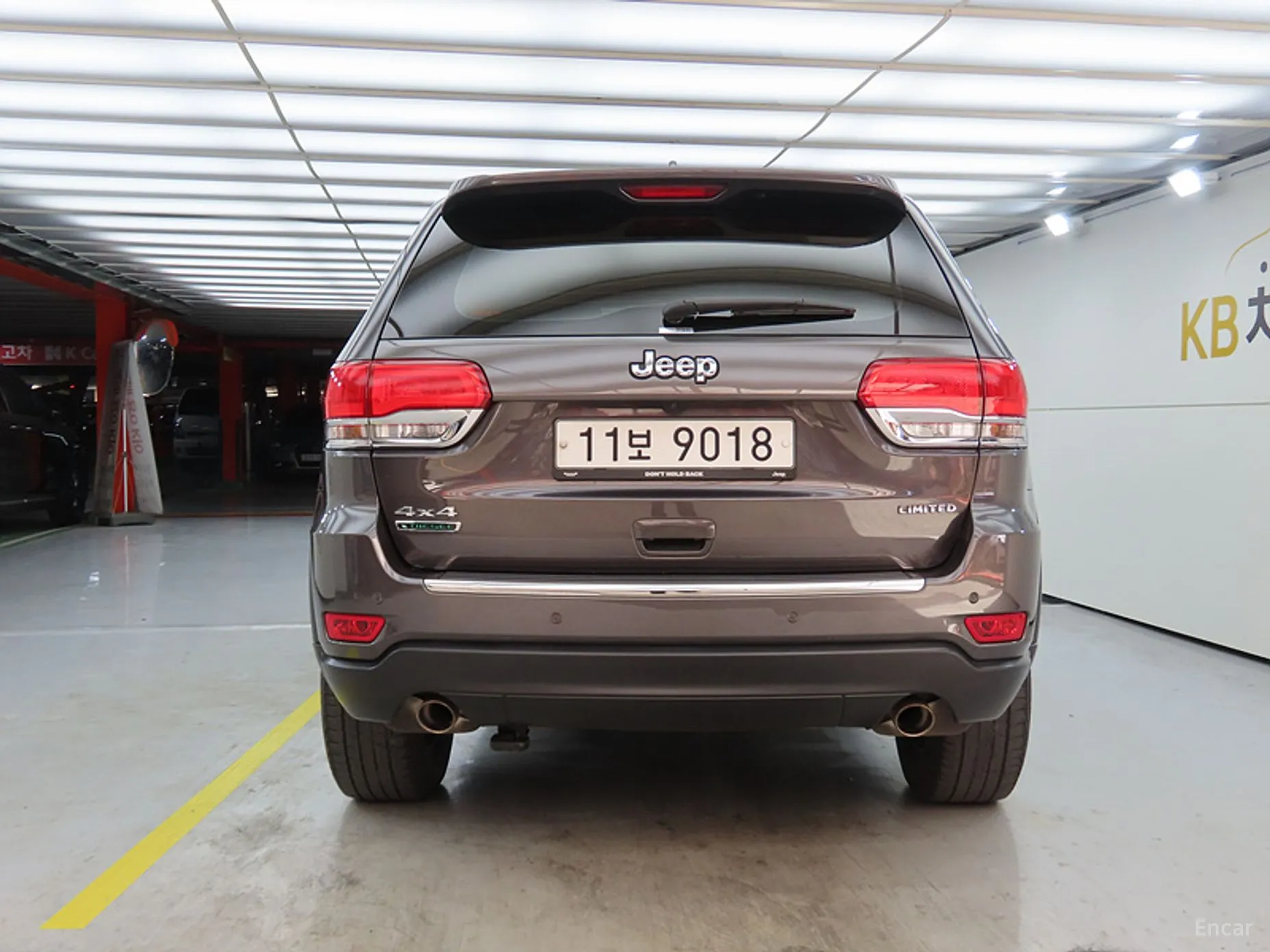 Jeep Grand Cherokee превью 3