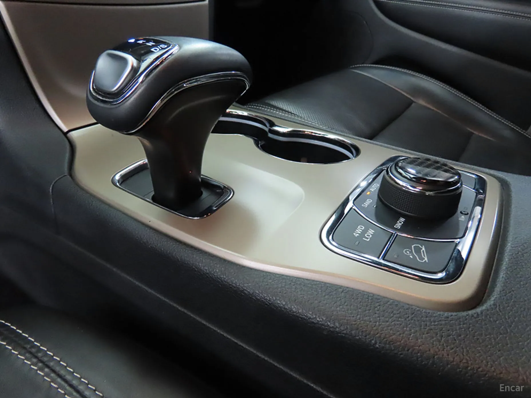 Jeep Grand Cherokee превью 9