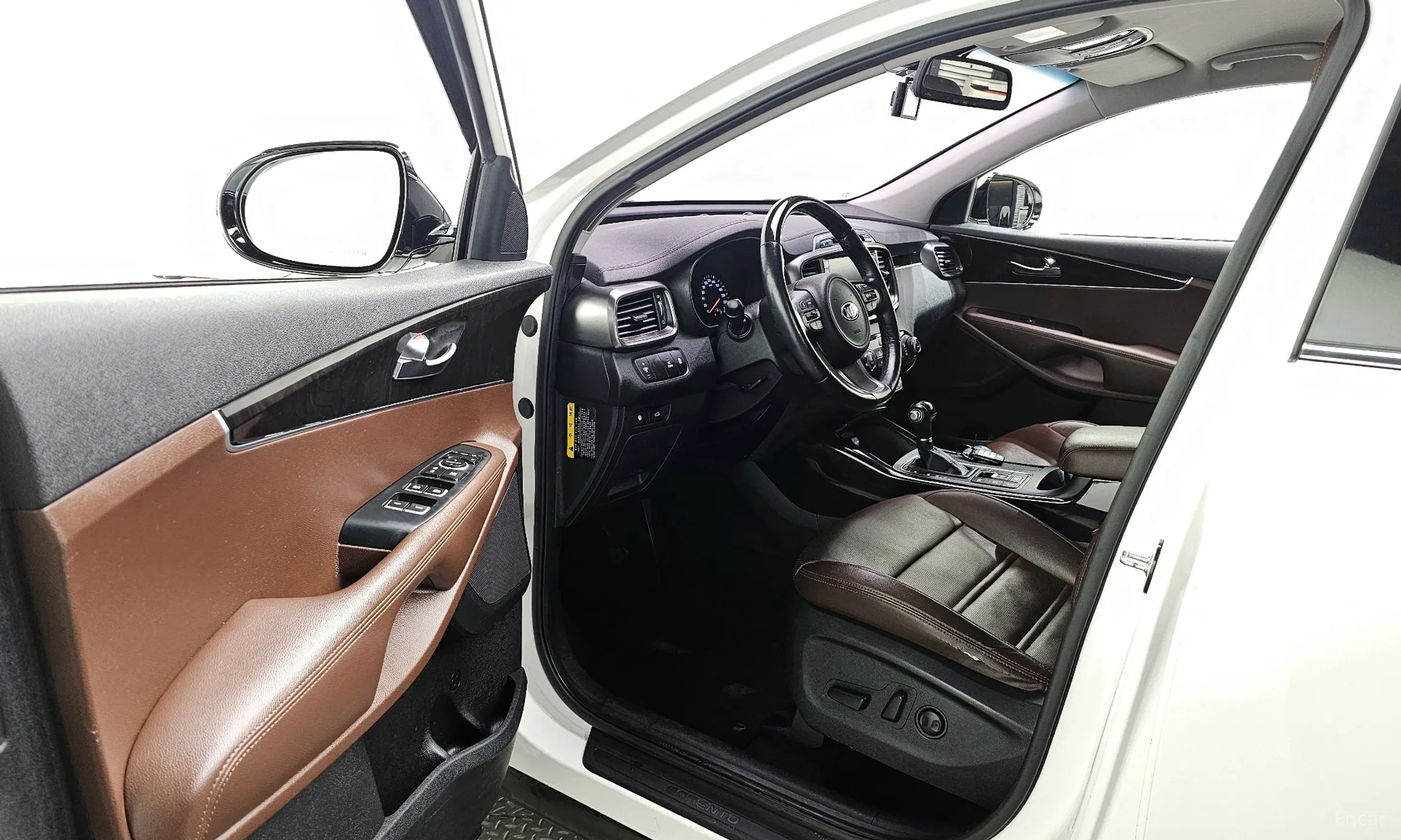 Kia Sorento превью 10