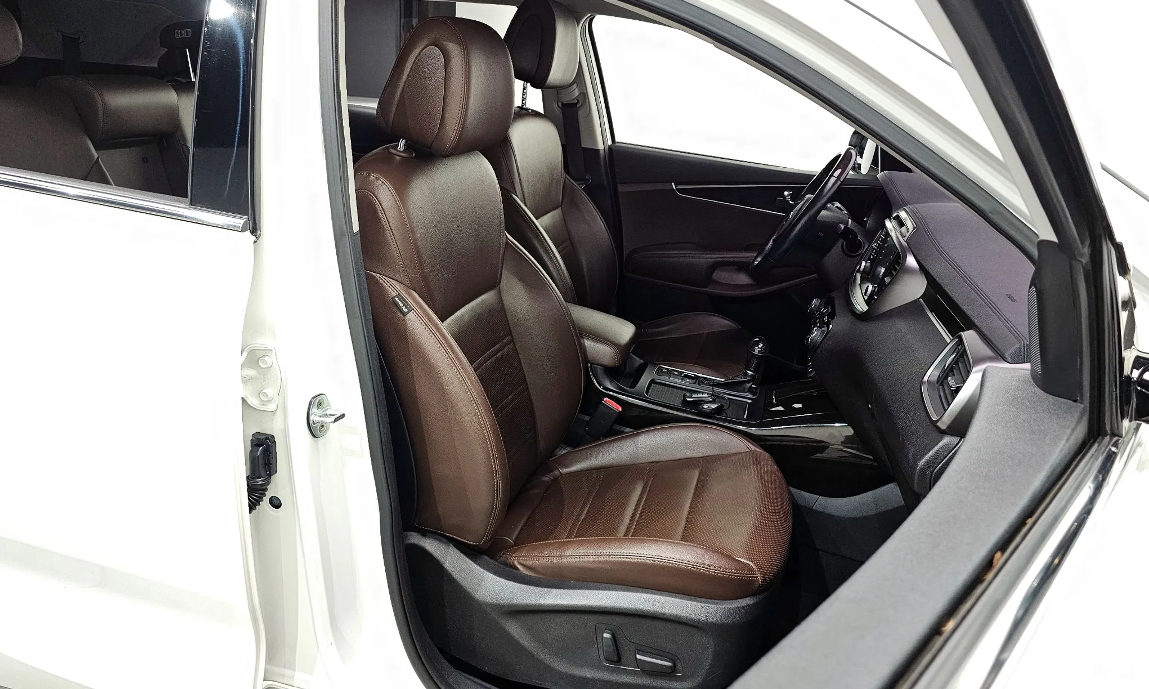 Kia Sorento превью 12
