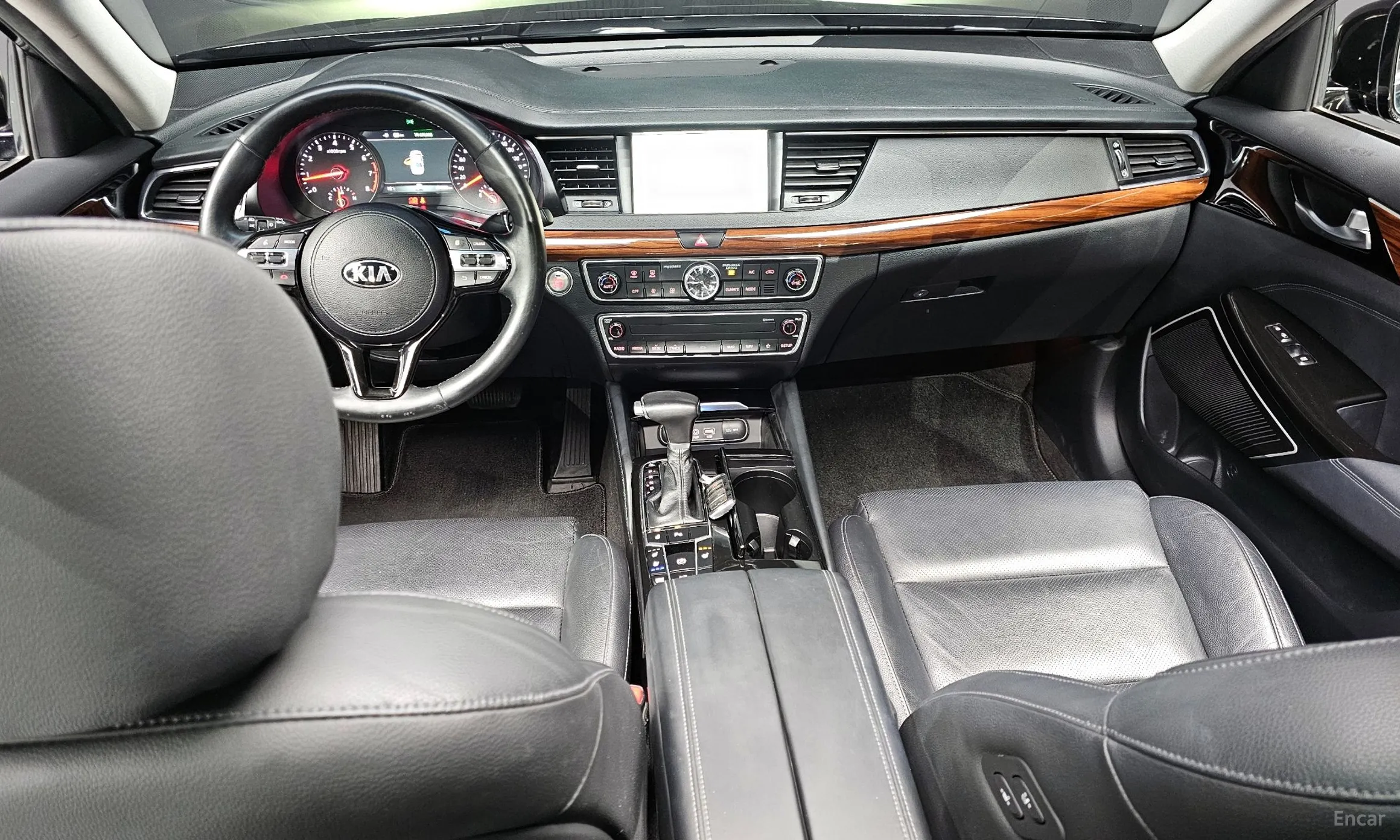 Kia K7 превью 7