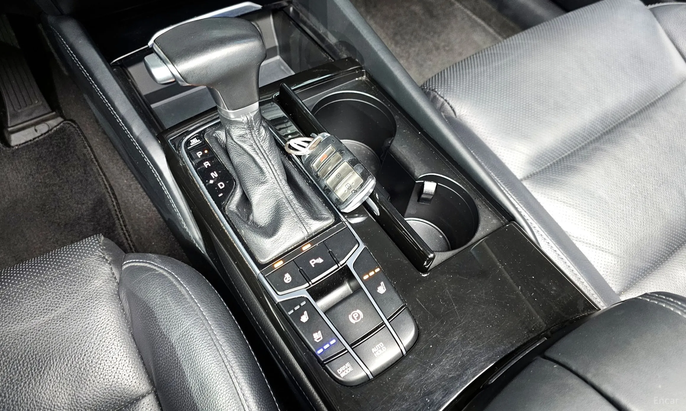 Kia K7 превью 9