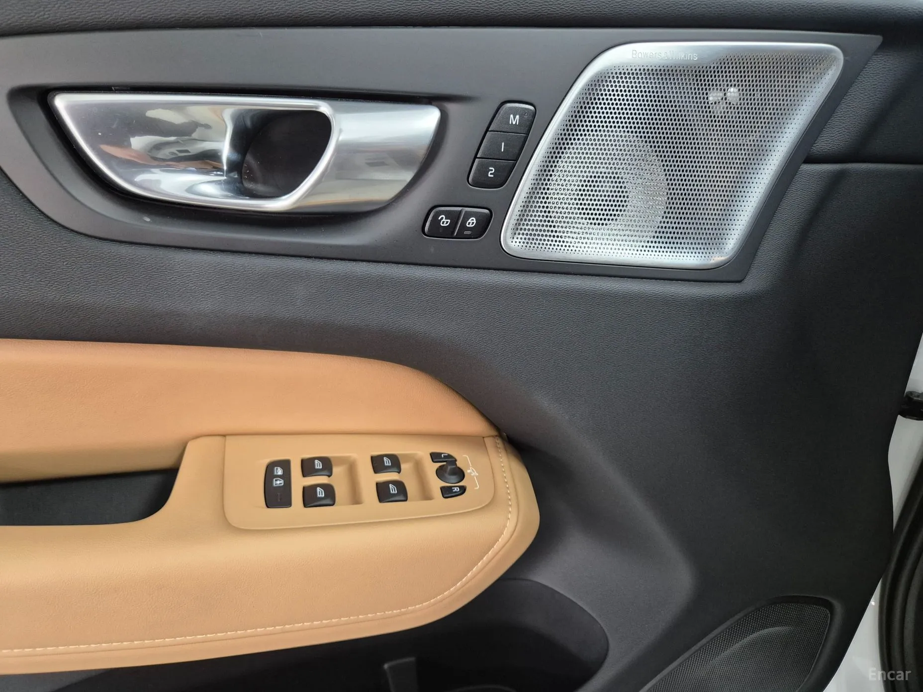 Volvo XC60 Gen 2 превью 20
