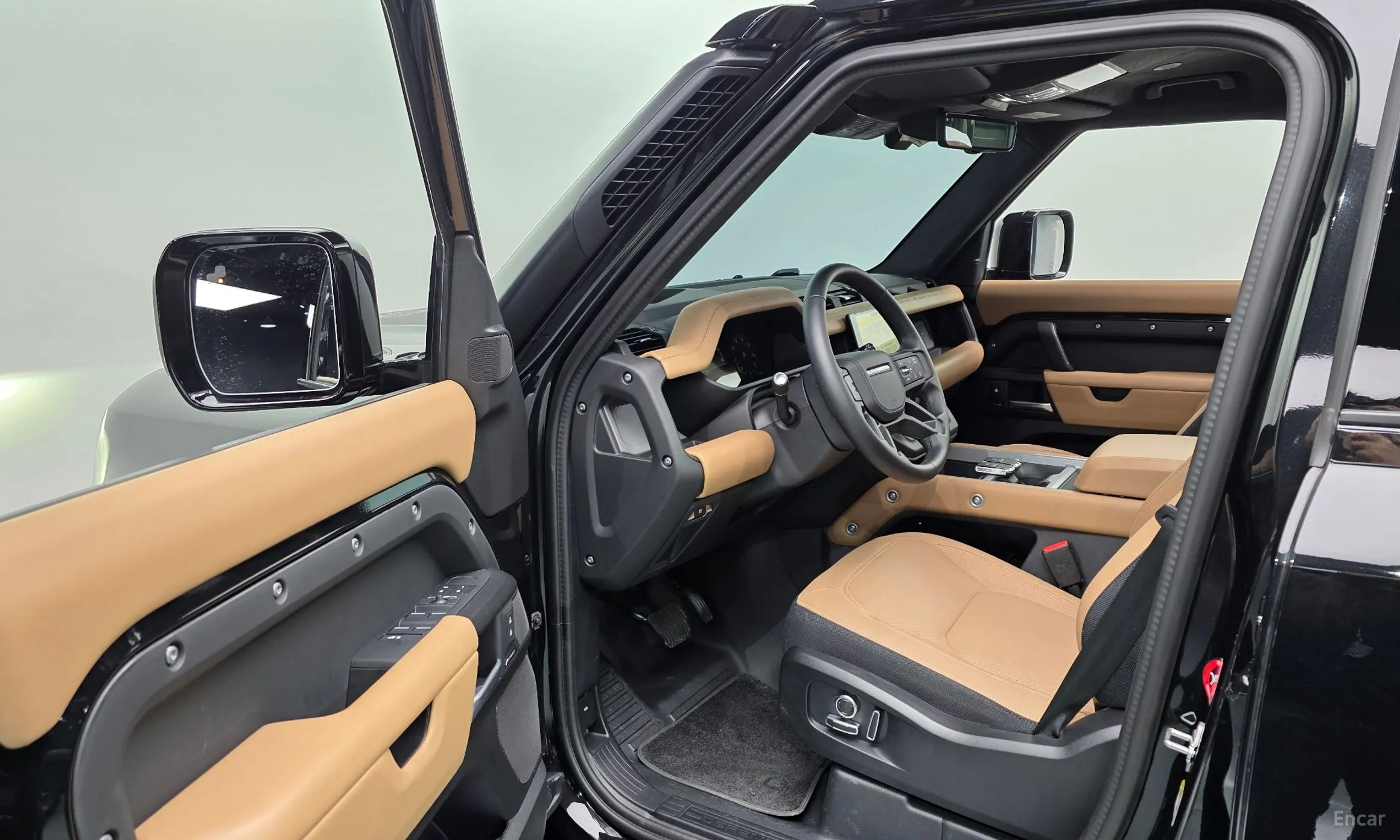 Land Rover Defender (L663) превью 10