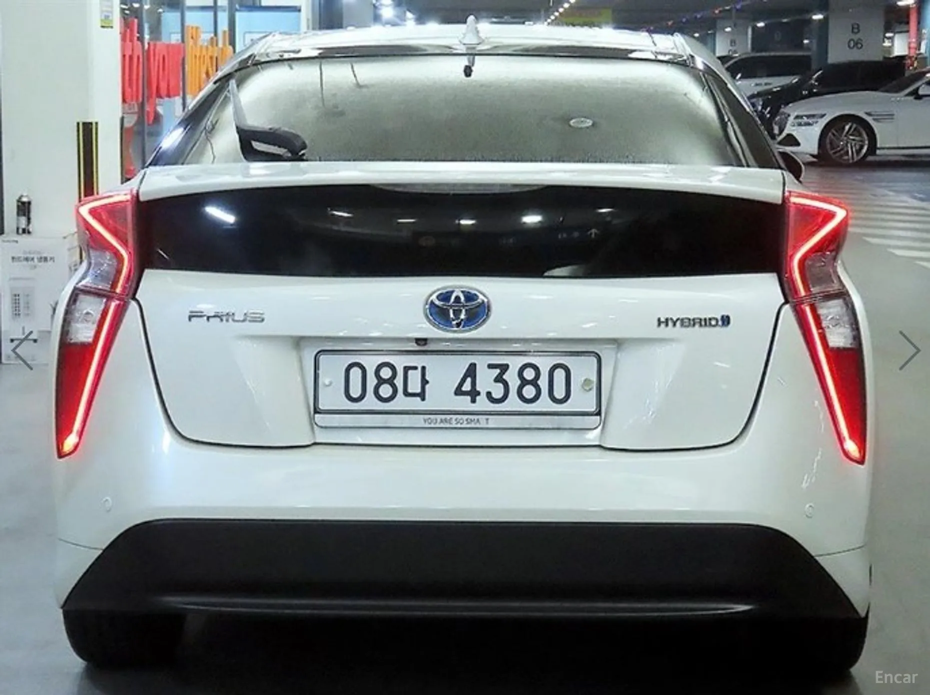 Toyota Prius 4th Generation превью 5