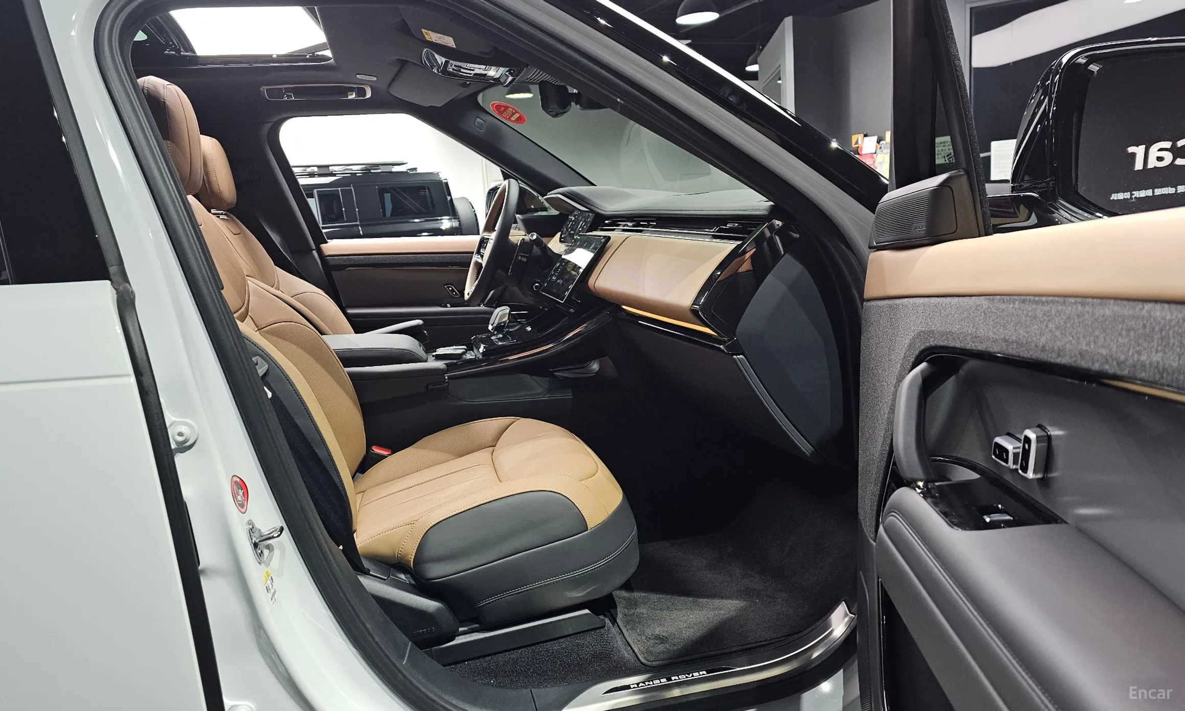 Land Rover Range Rover Sport 3rd Generation превью 10
