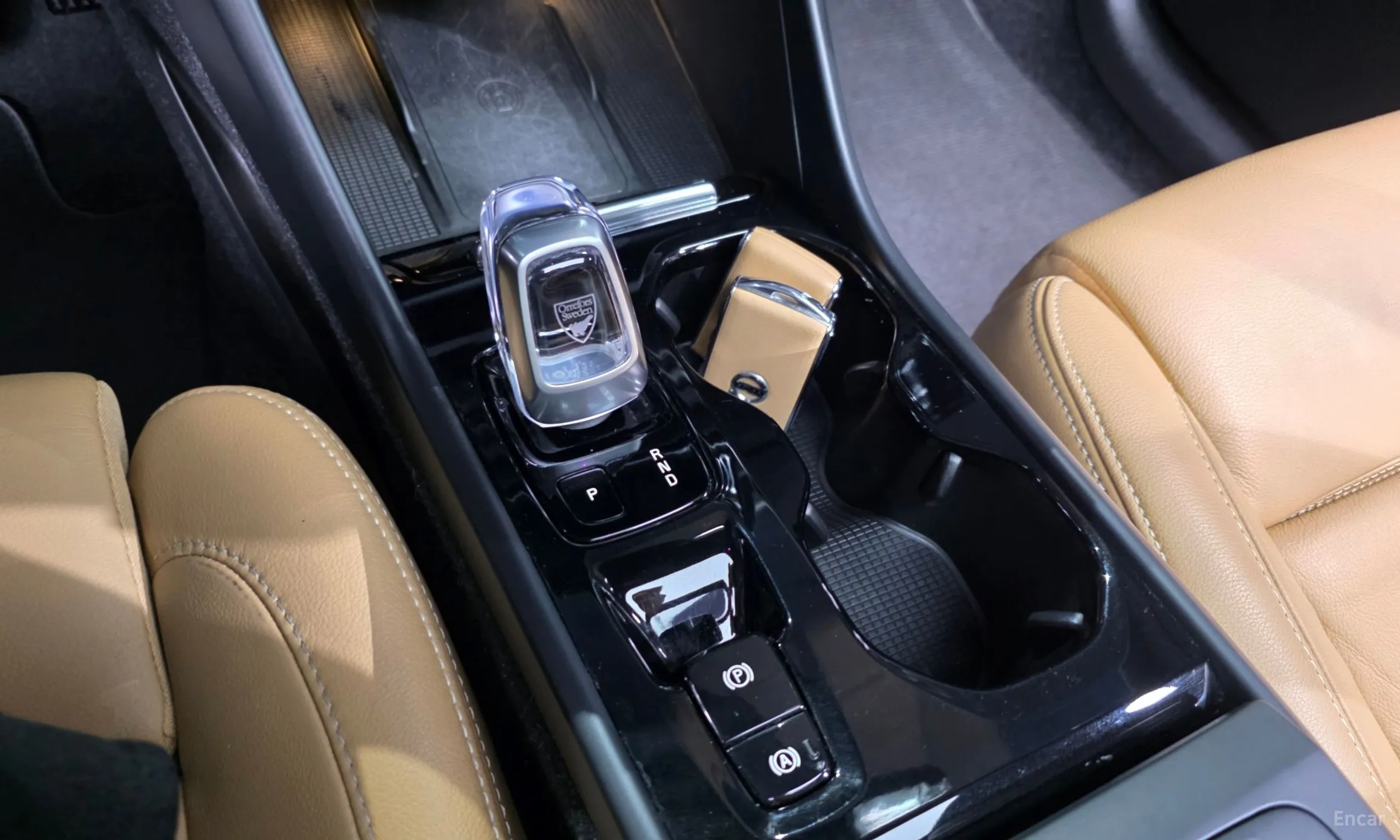 Volvo XC40 превью 9