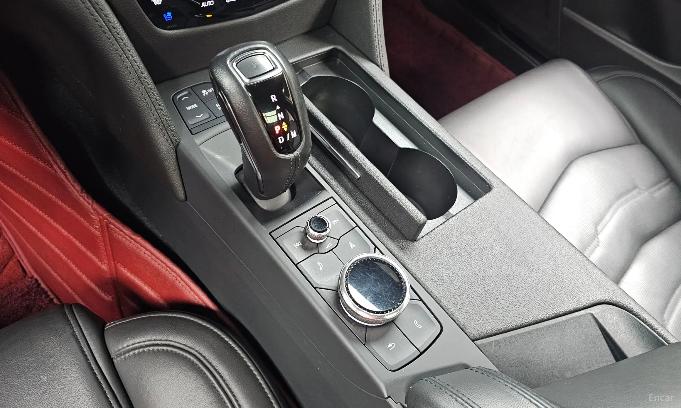 Cadillac CT6 превью 9