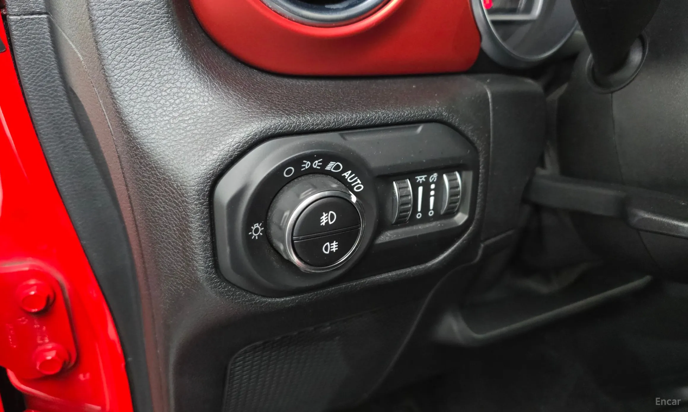 Jeep Wrangler (JL) превью 17