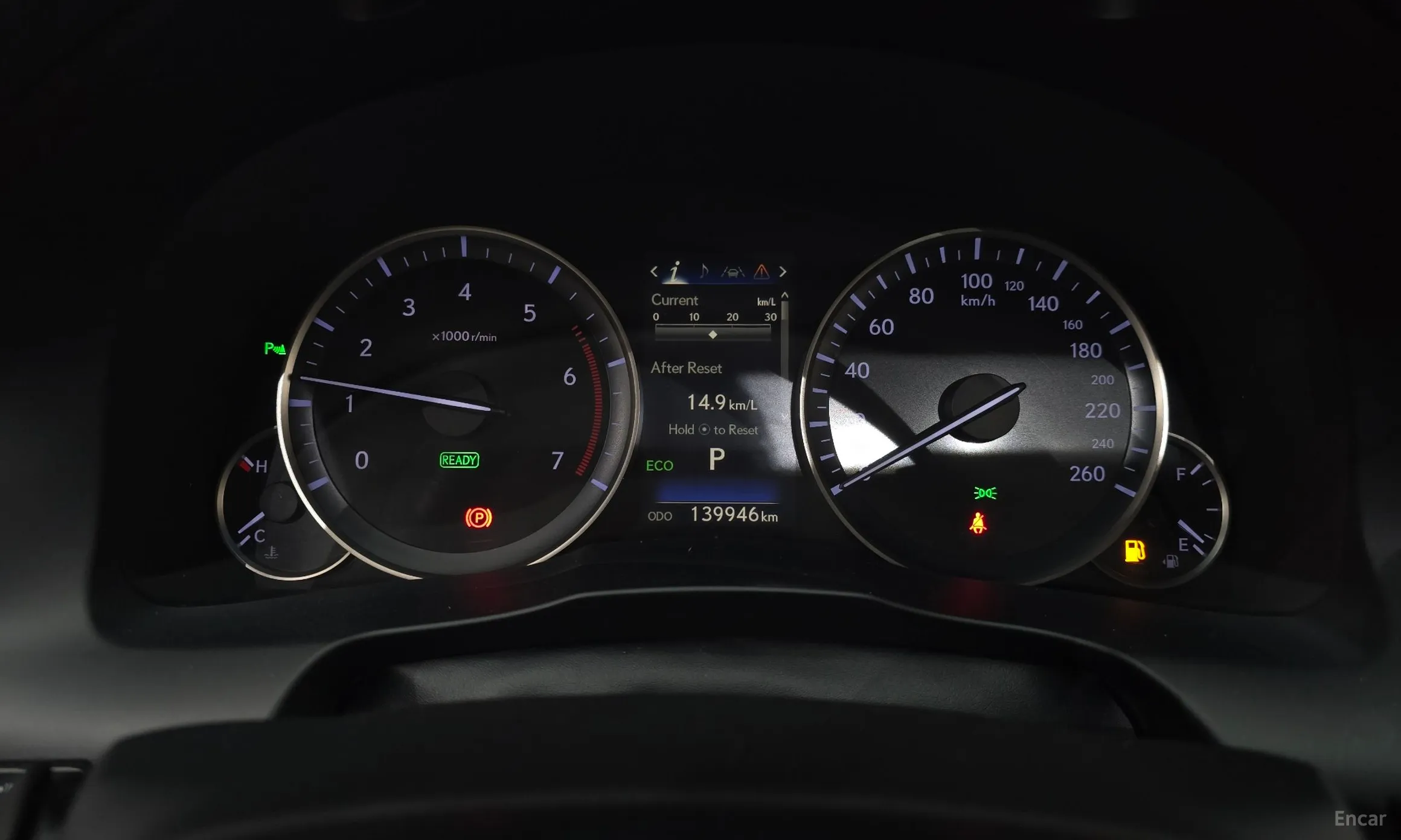 Lexus New ES300h превью 8