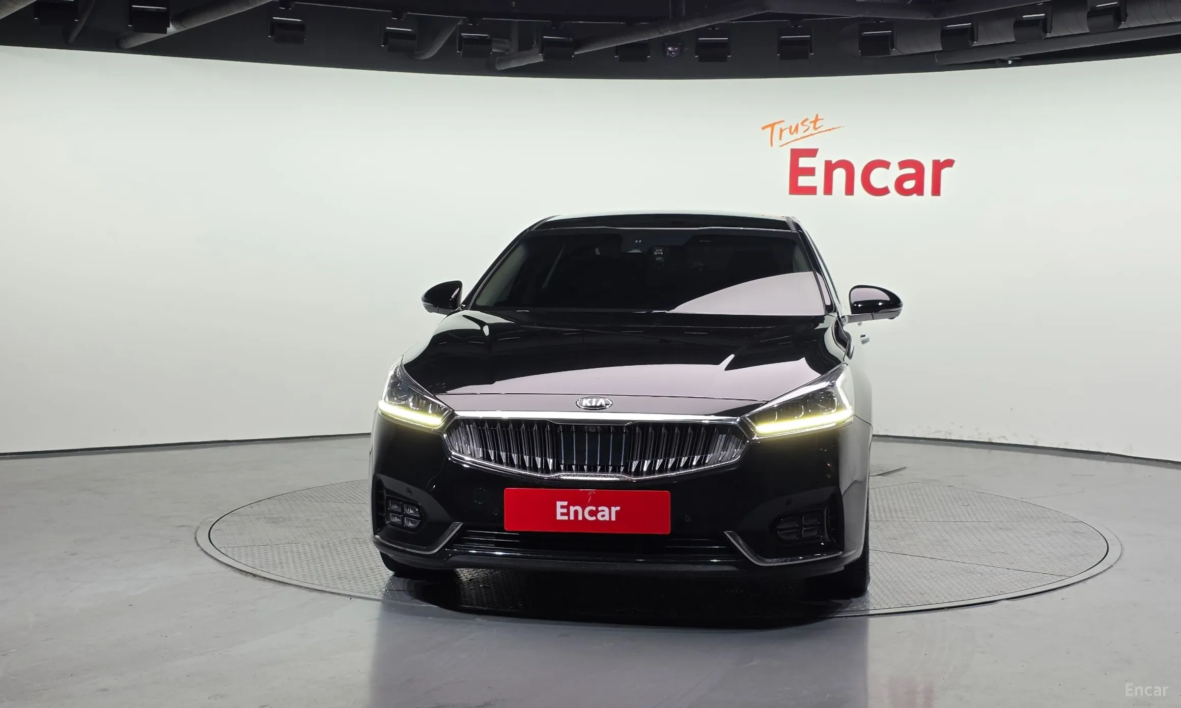 Kia K7 превью 3