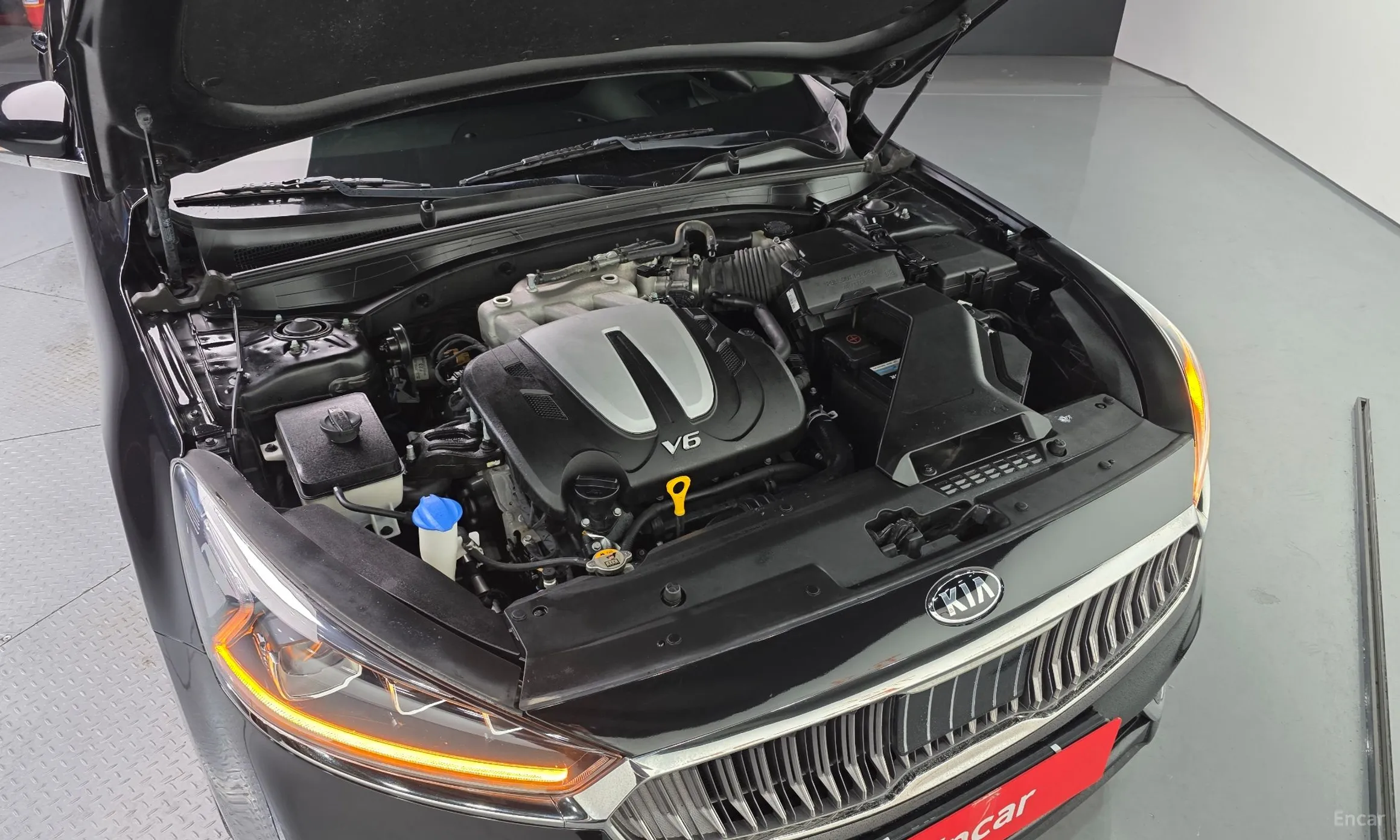 Kia K7 превью 6
