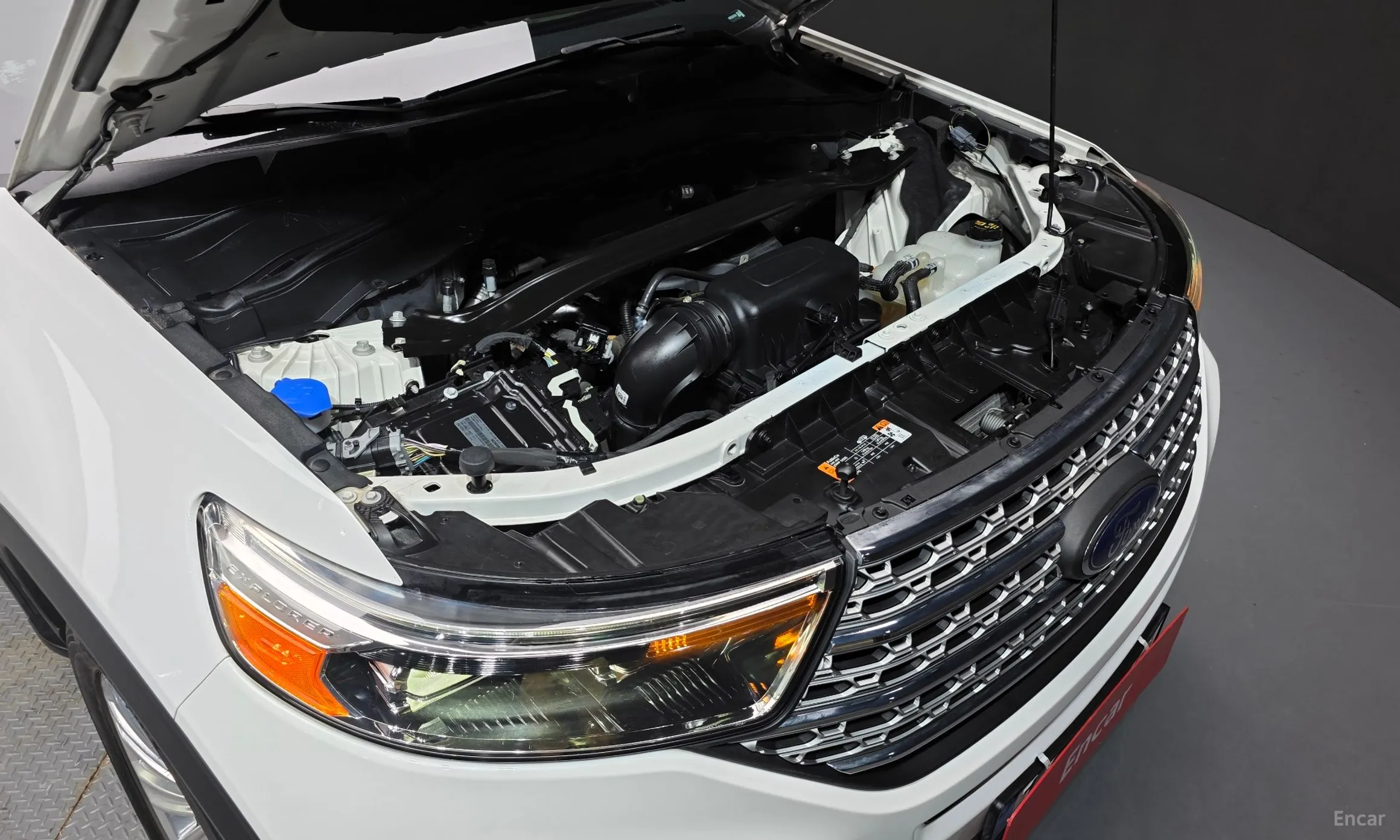 Ford Explorer 6th Generation превью 6
