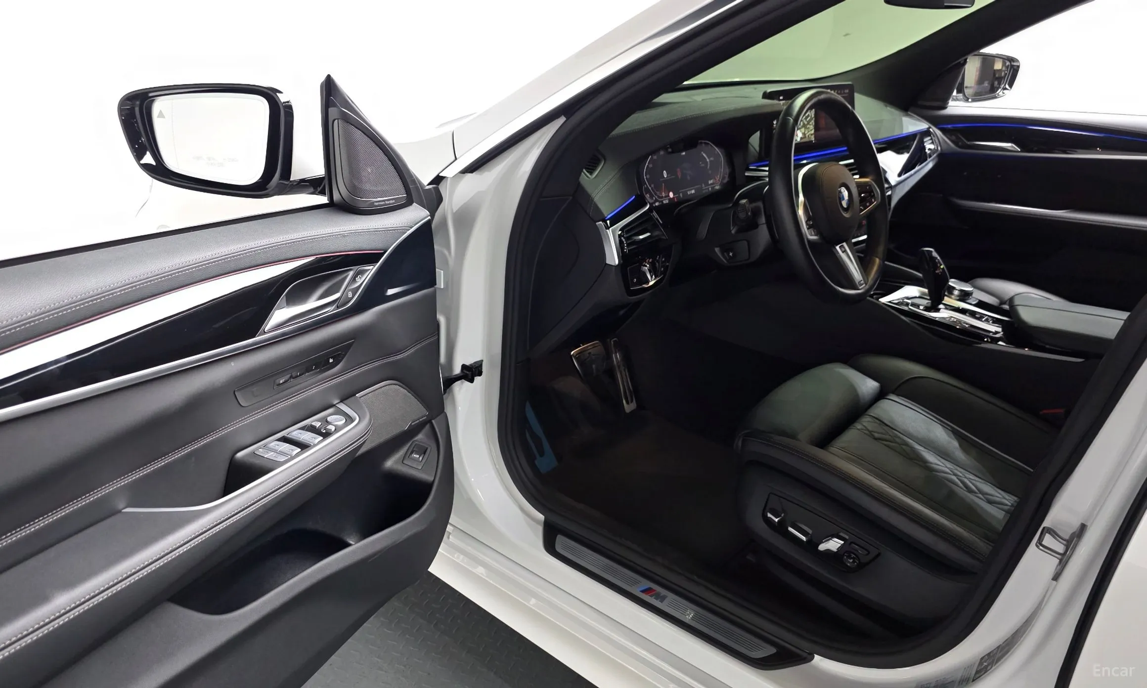 BMW 6-Series GT (G32) превью 10