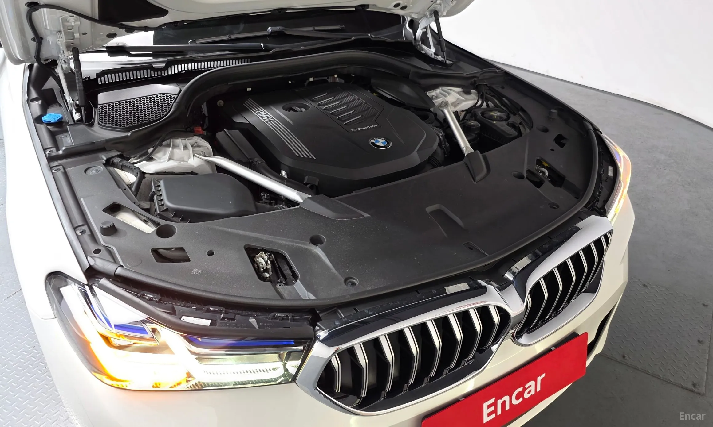 BMW 6-Series GT (G32) превью 6