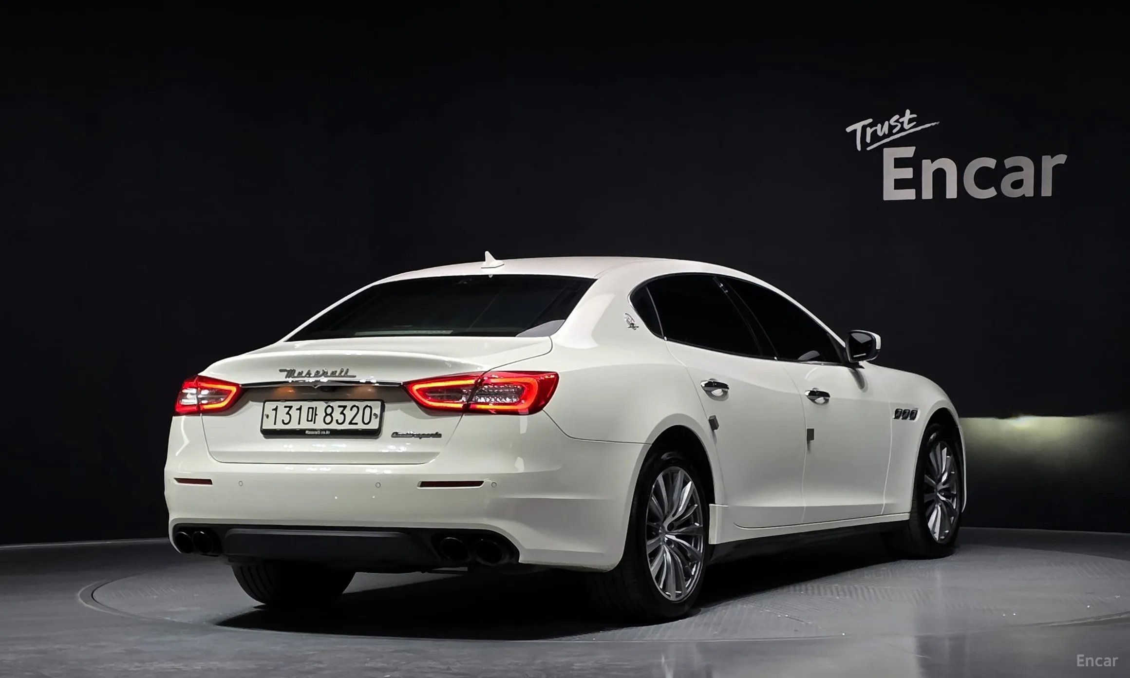 Maserati Quattroporte