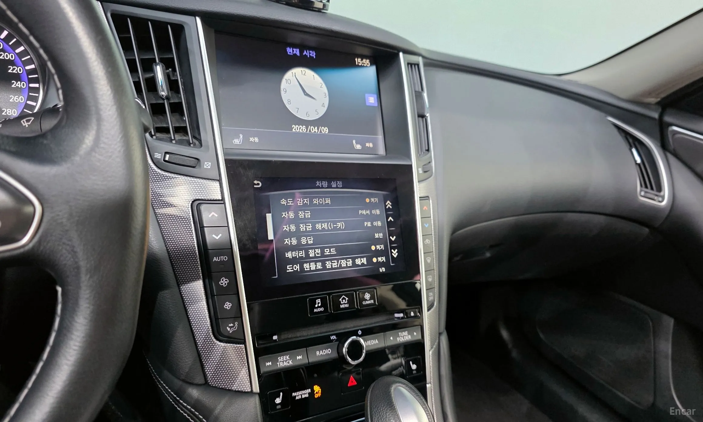 Infiniti Q50 превью 14