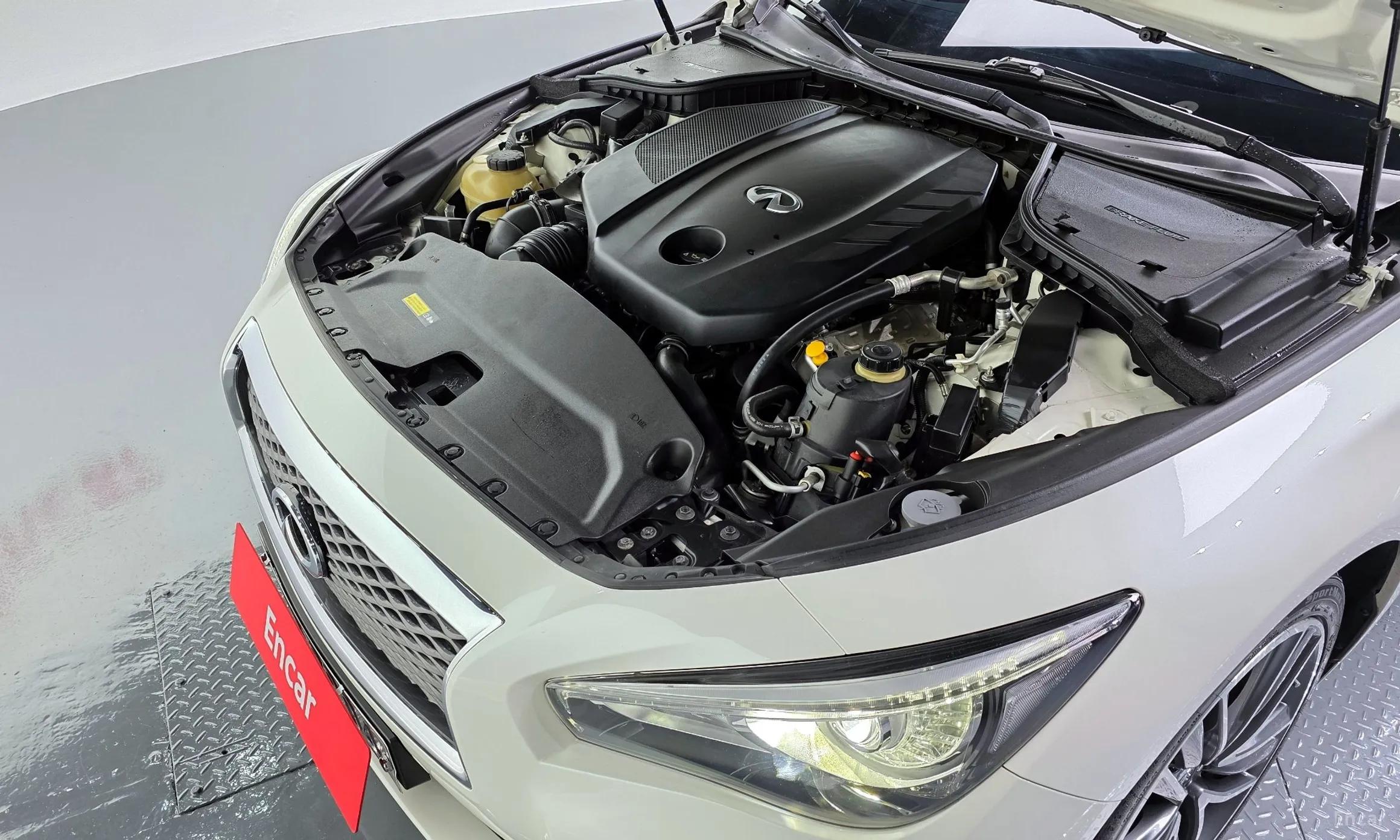 Infiniti Q50 превью 6