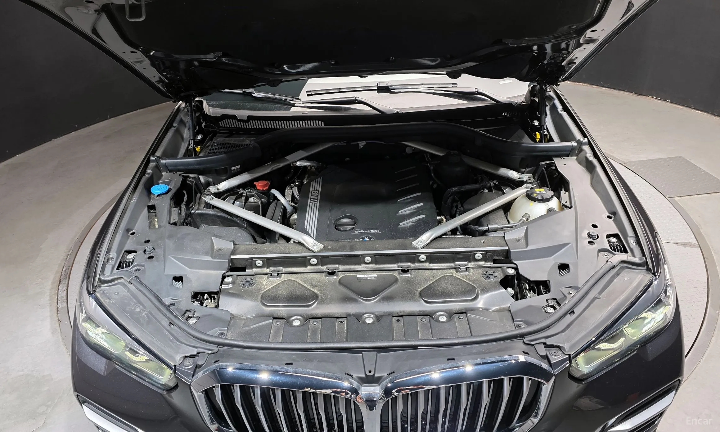 BMW X5 (G05) превью 6
