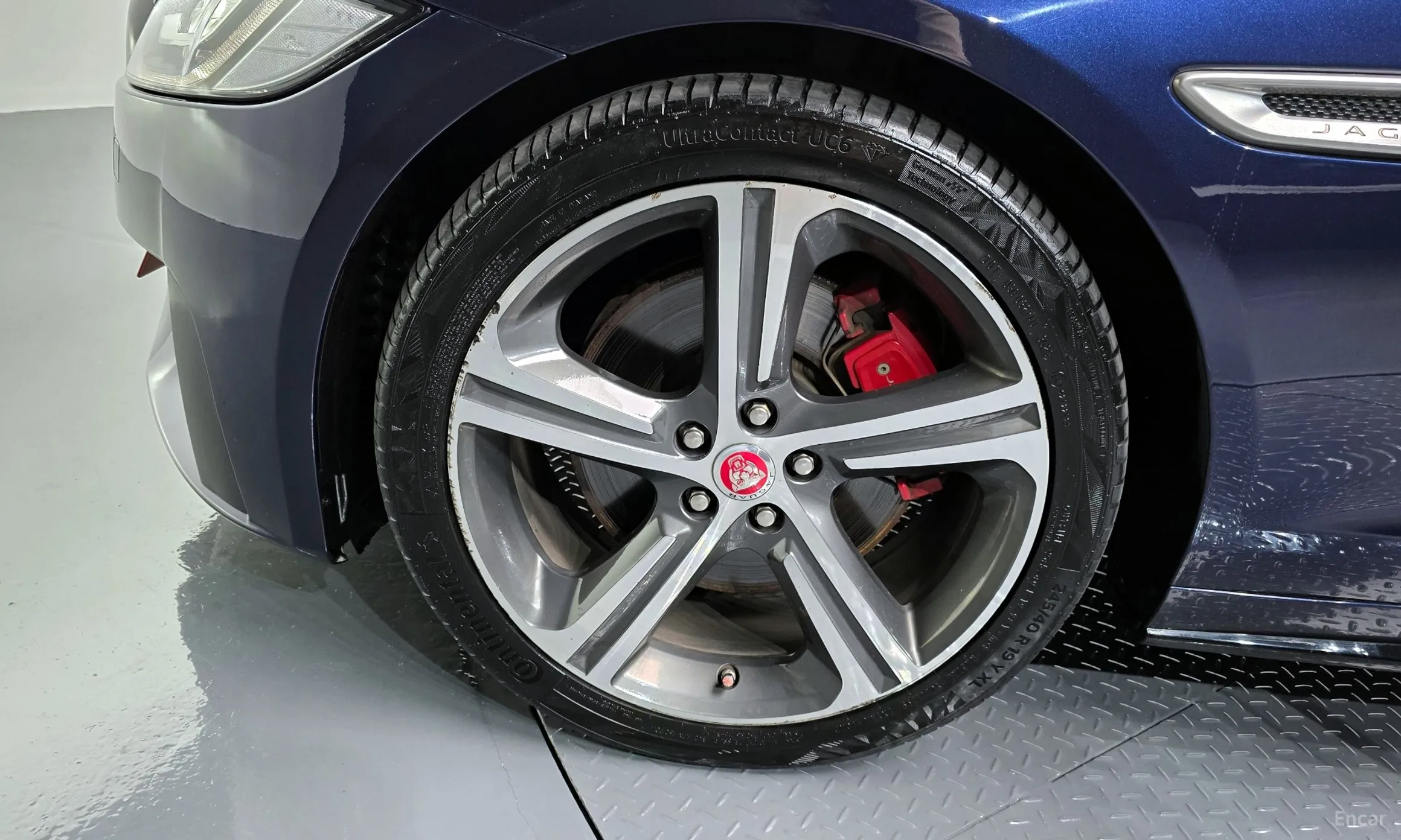 Jaguar XF (x260) превью 5