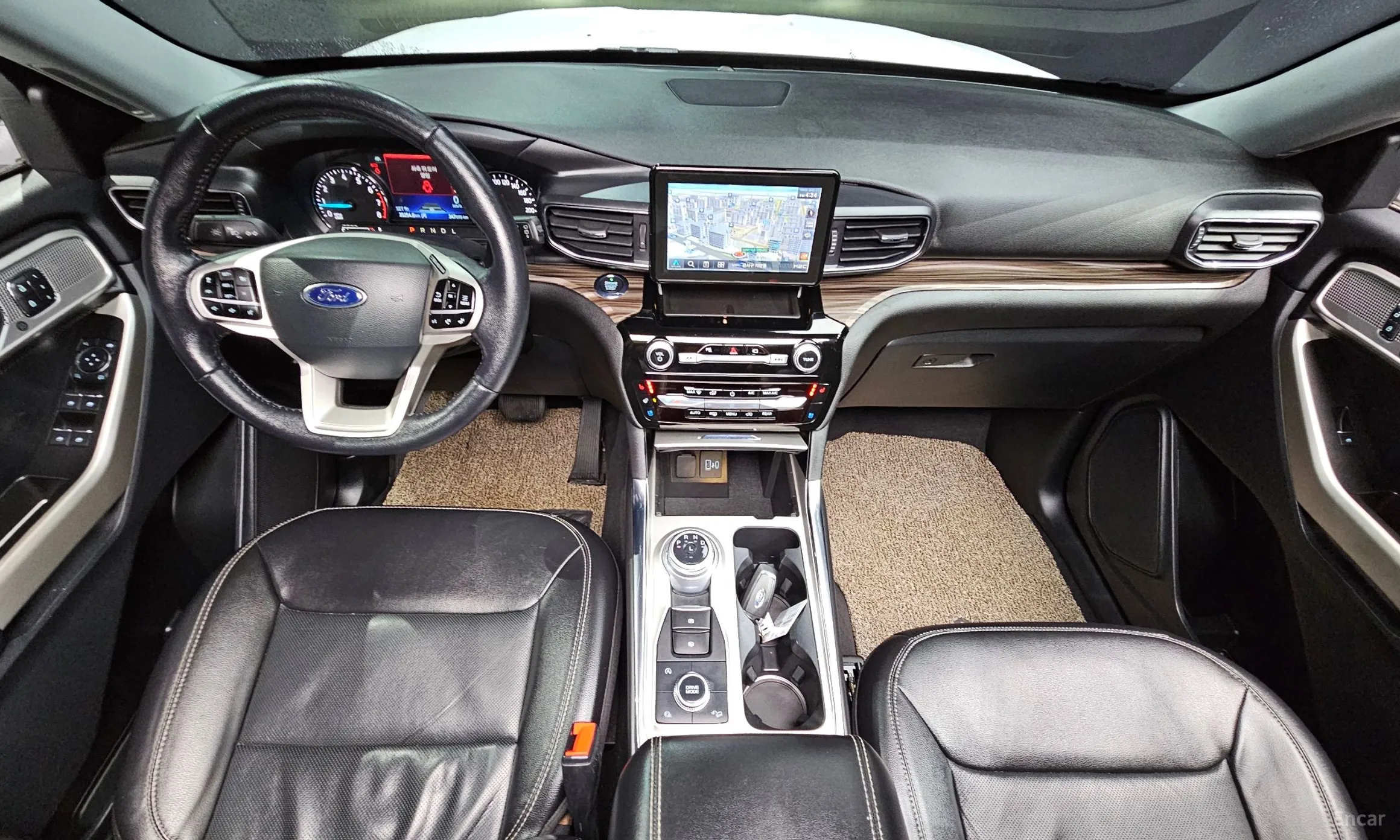 Ford Explorer 6th Generation превью 7