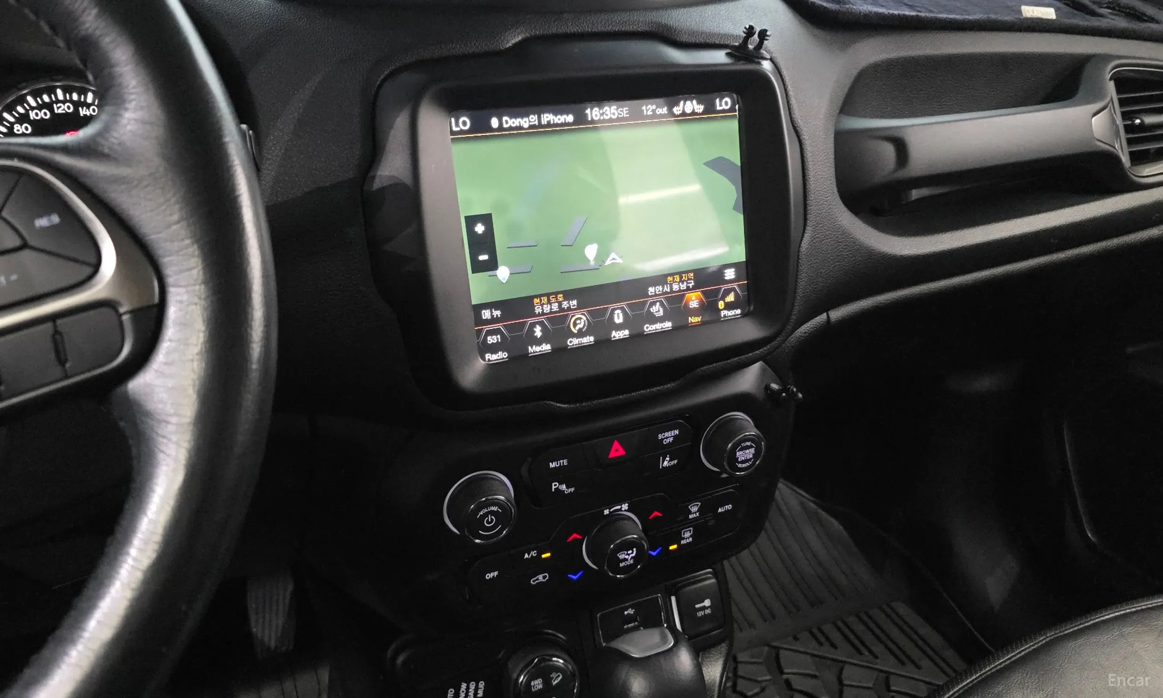Jeep Renegade превью 16