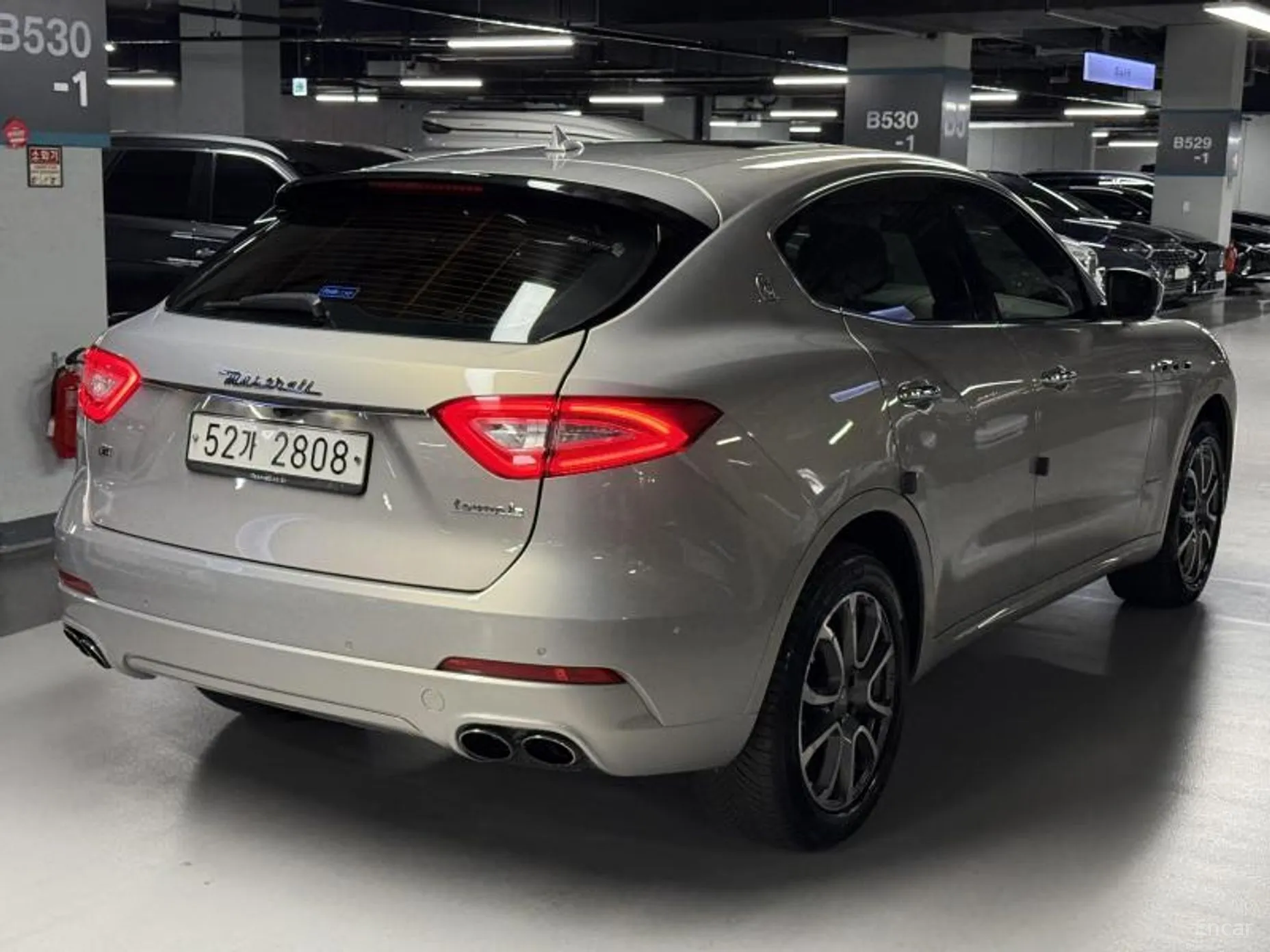 Maserati Levante превью 3
