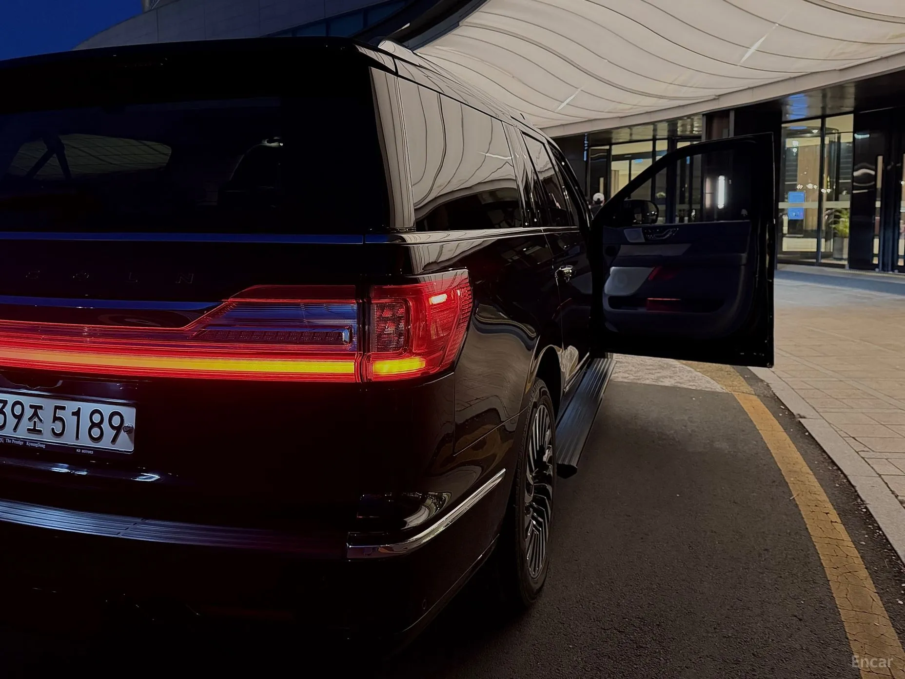 Lincoln Navigator 4th generation превью 7