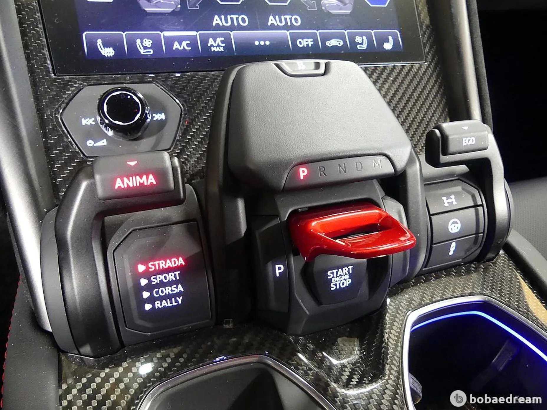 Lamborghini Urus превью 9