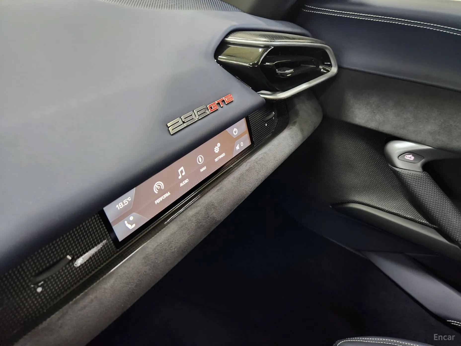 Ferrari 296 GTB превью 16