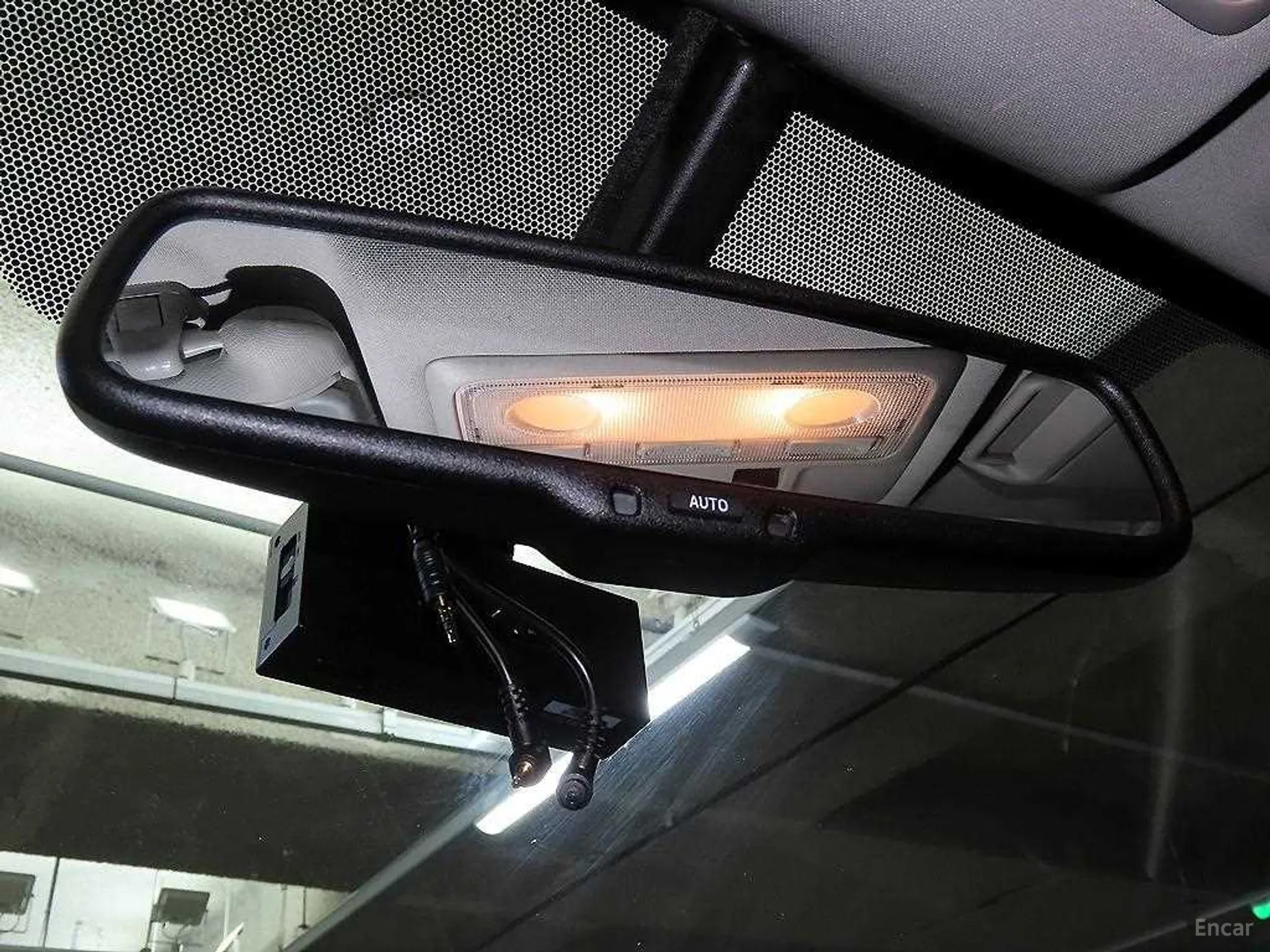 Toyota RAV4 превью 13