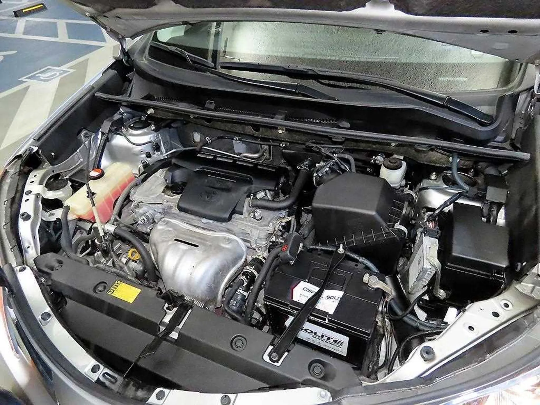 Toyota RAV4 превью 18