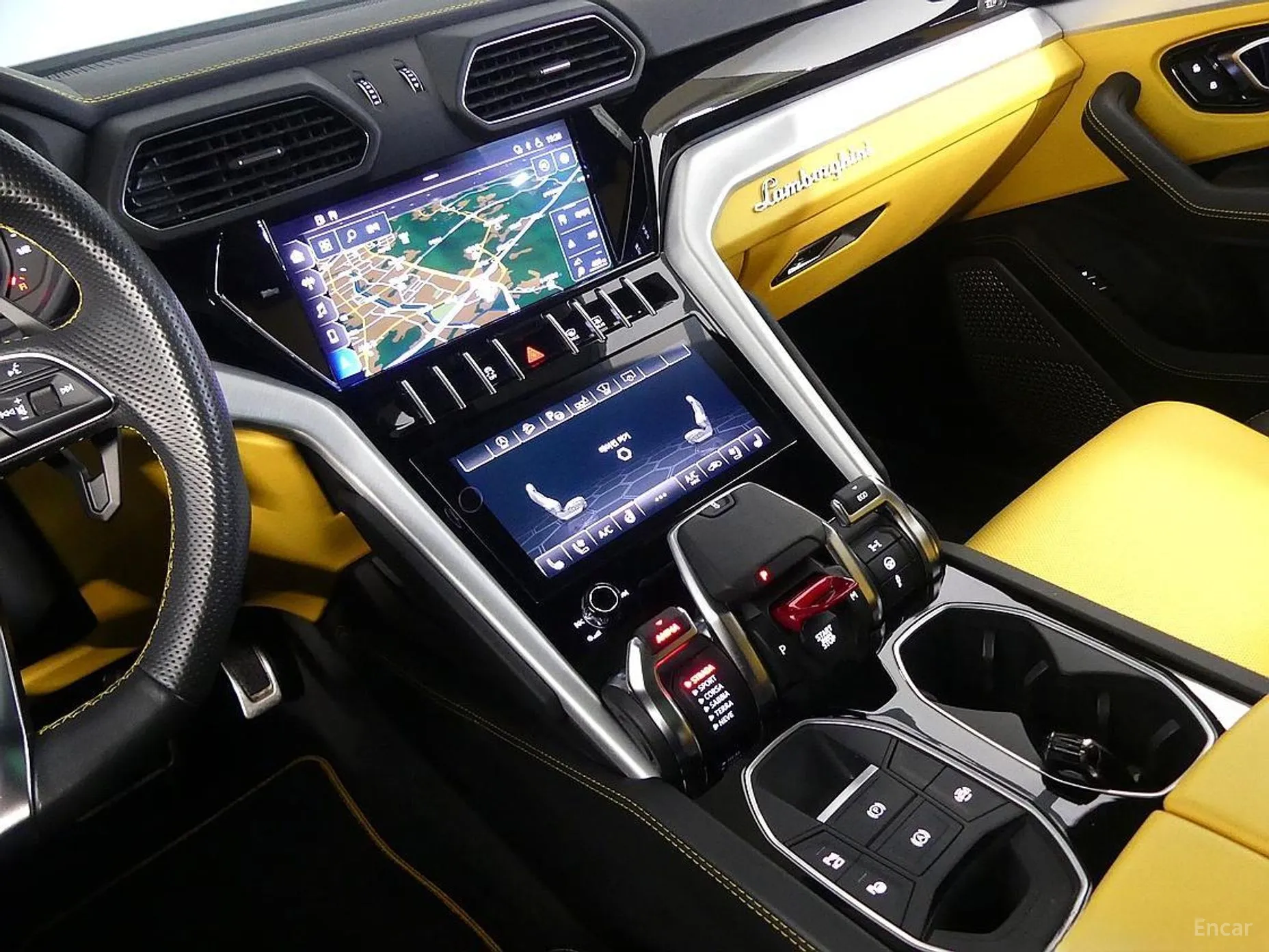 Lamborghini Urus превью 11