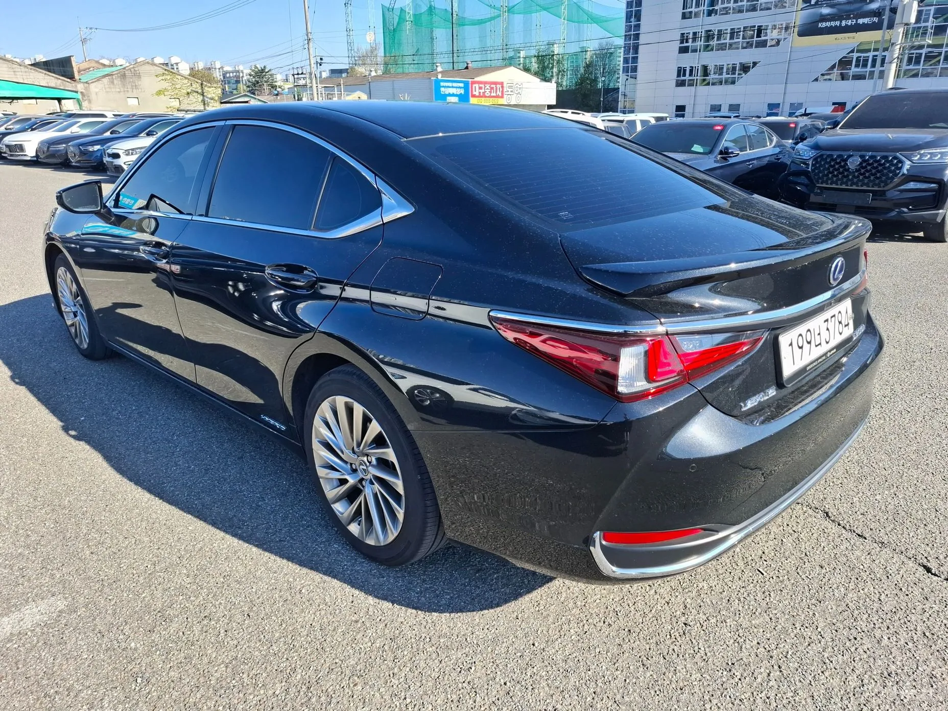 Lexus ES300h 7th Generation превью 4