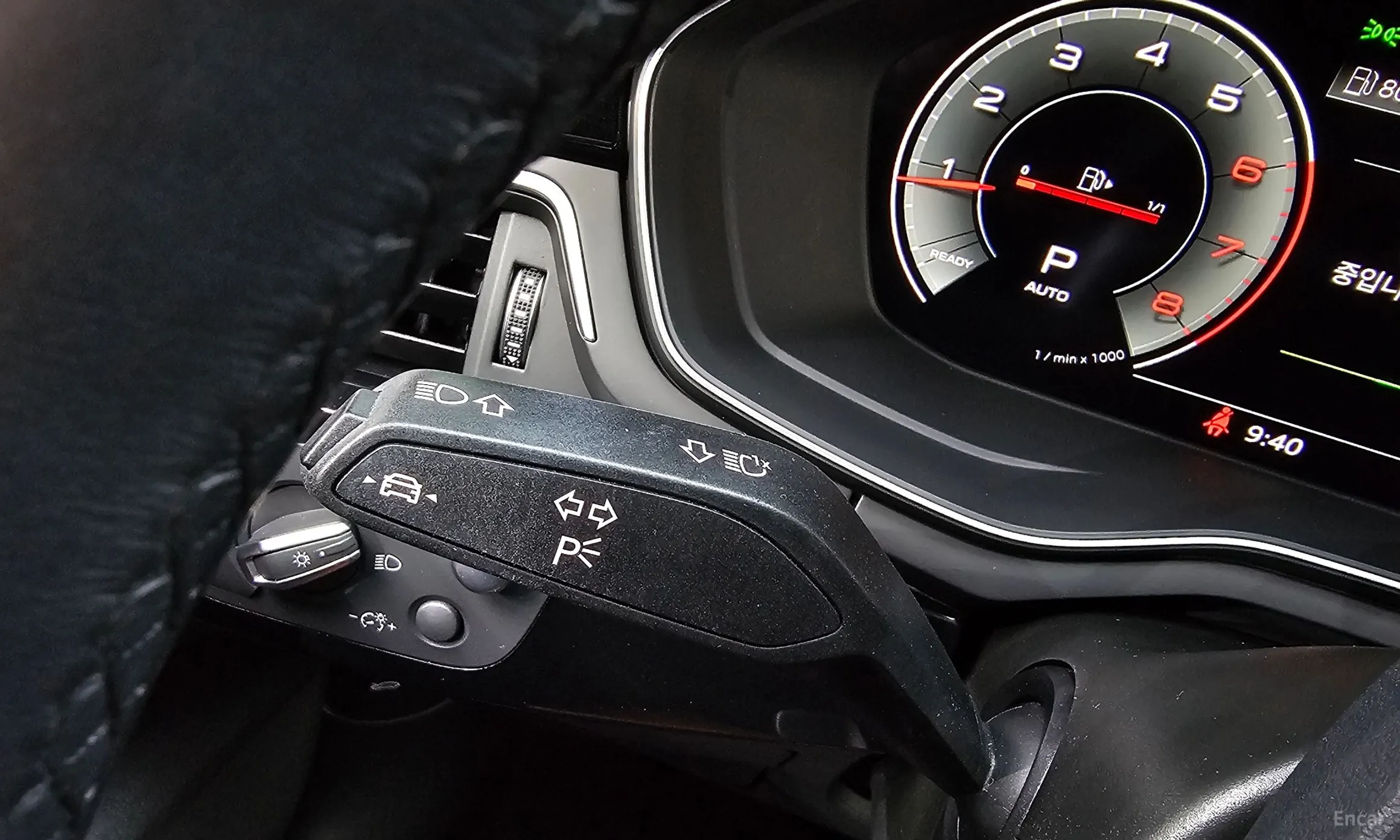 Audi A4 (B9) превью 13