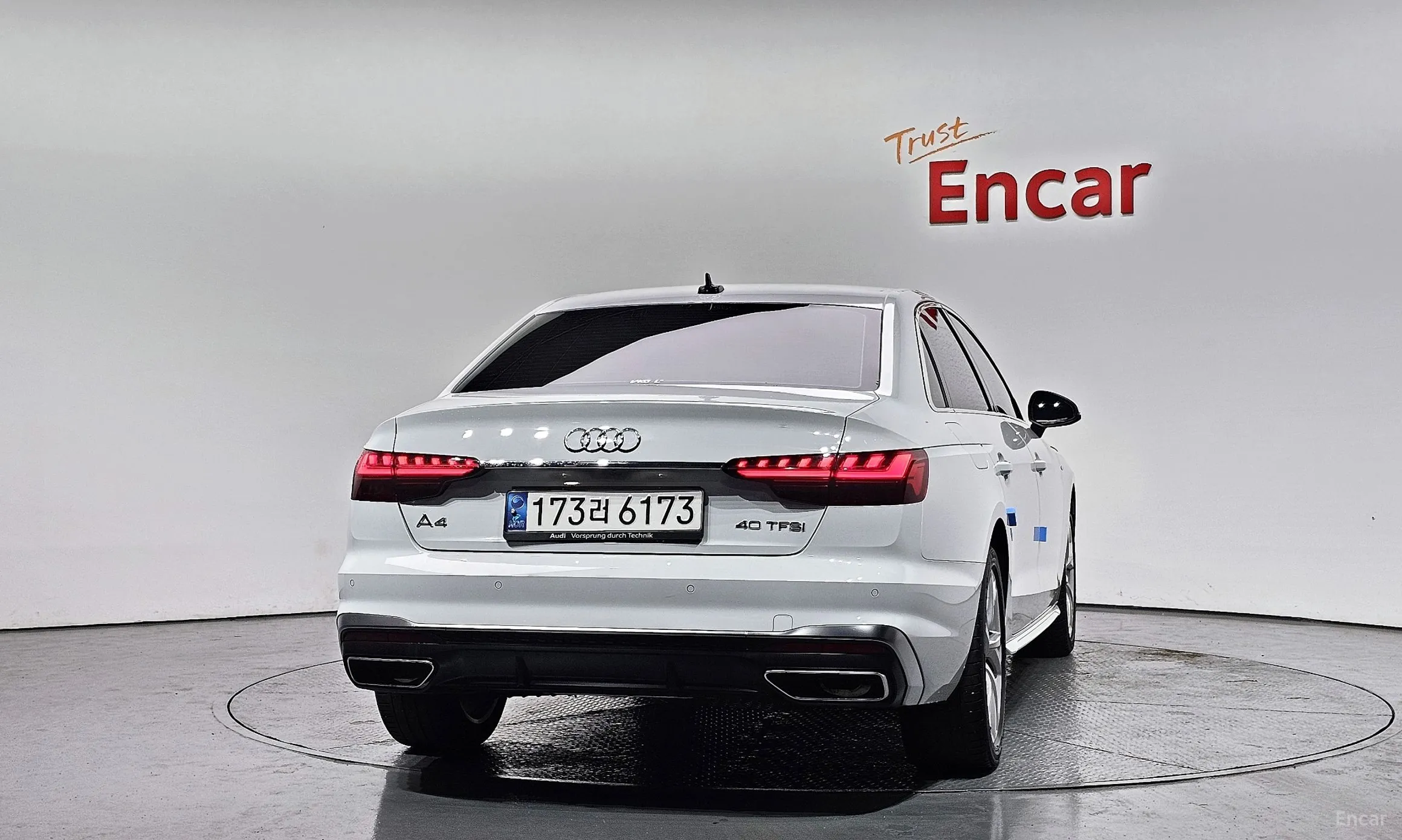 Audi A4 (B9) превью 4
