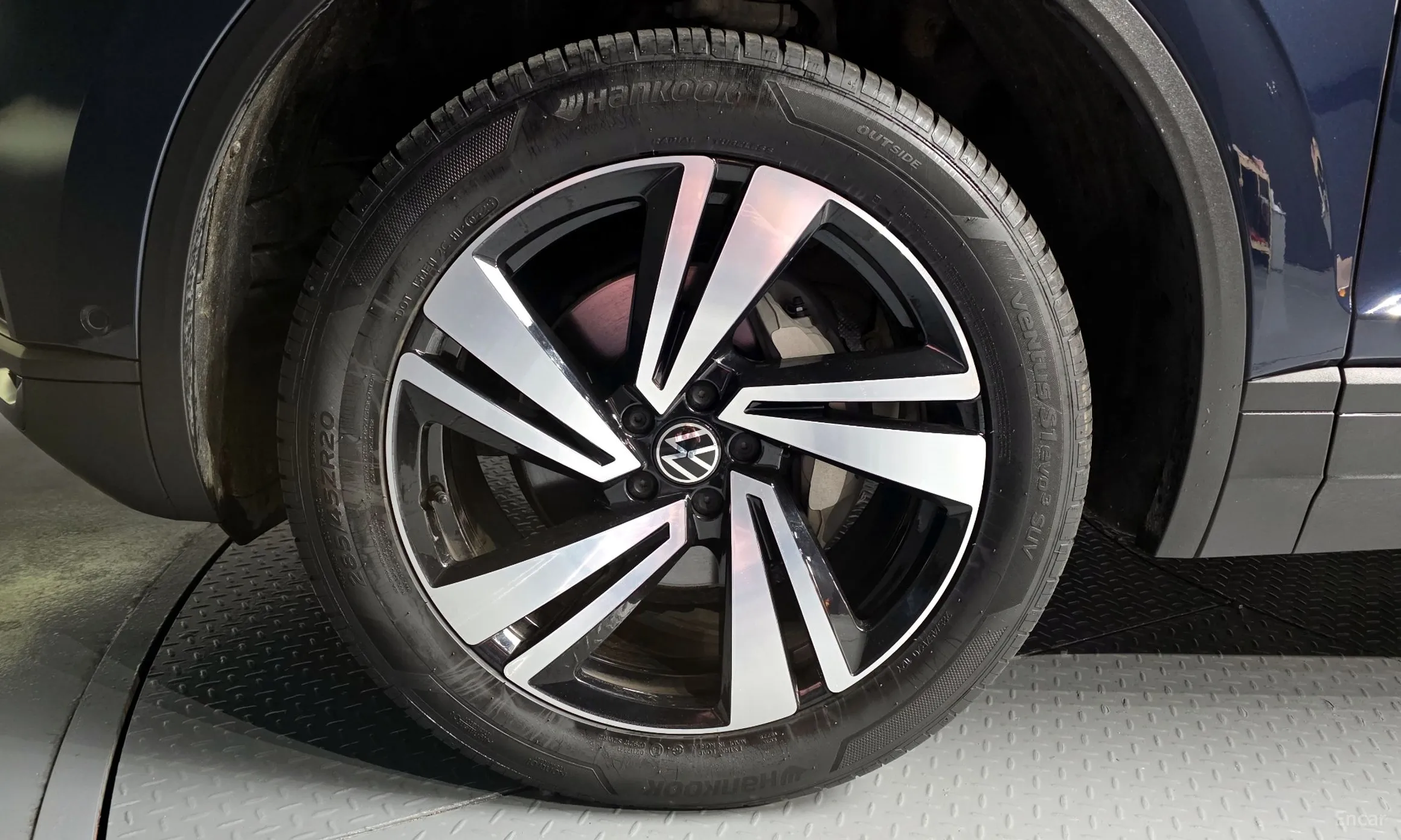 Volkswagen Touareg 3rd Generation превью 5