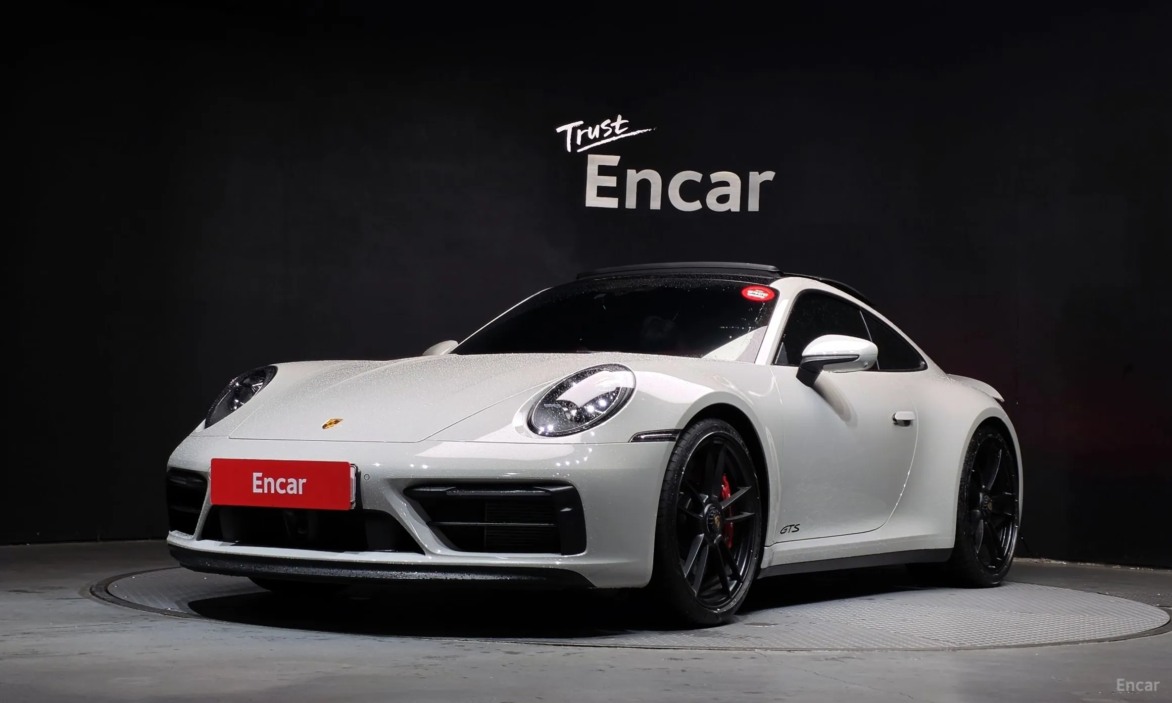 Porsche 911 (992)
